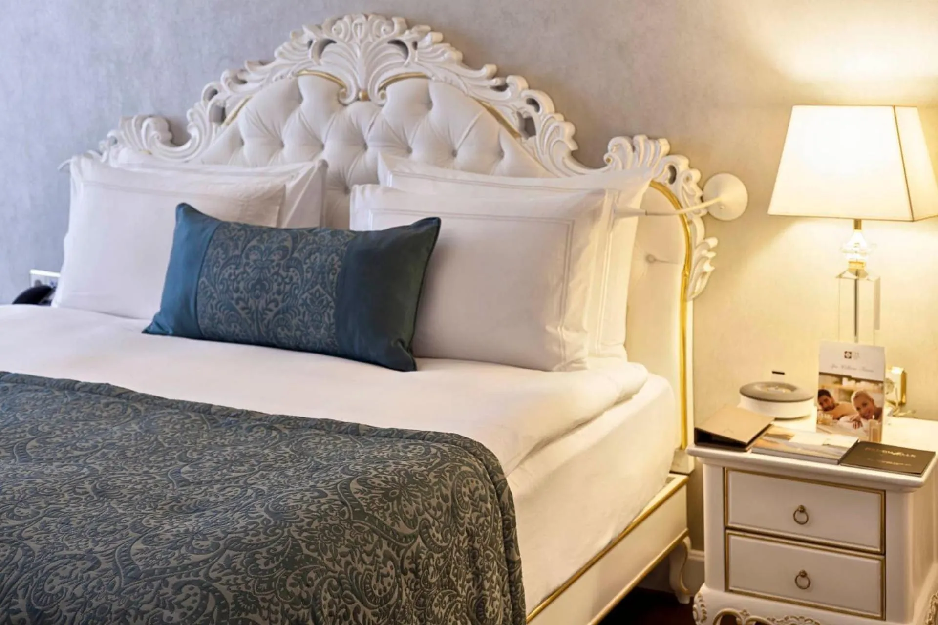 Bed in CVK Park Bosphorus Hotel Istanbul