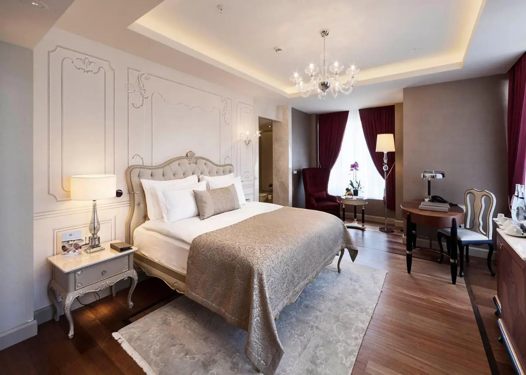 Bedroom, Bed in CVK Park Bosphorus Hotel Istanbul Bedroom, Bed in CVK Park Bosphorus Hotel Istanbul