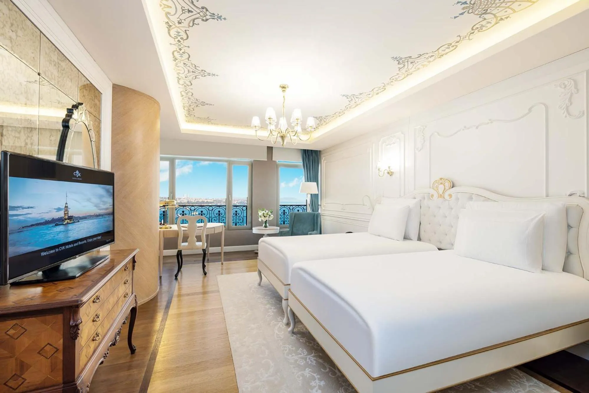 Bed in CVK Park Bosphorus Hotel Istanbul