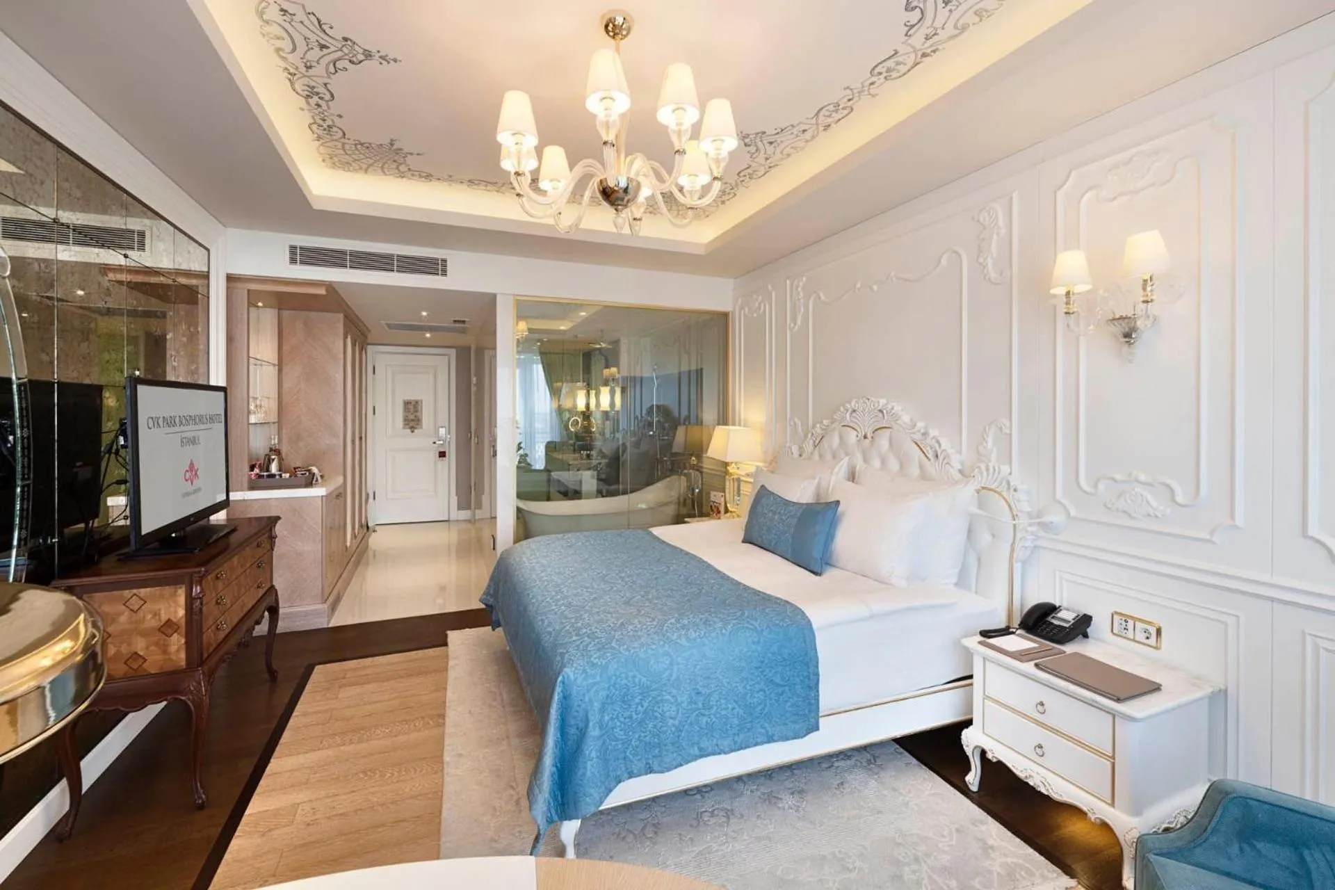 Bed in CVK Park Bosphorus Hotel Istanbul