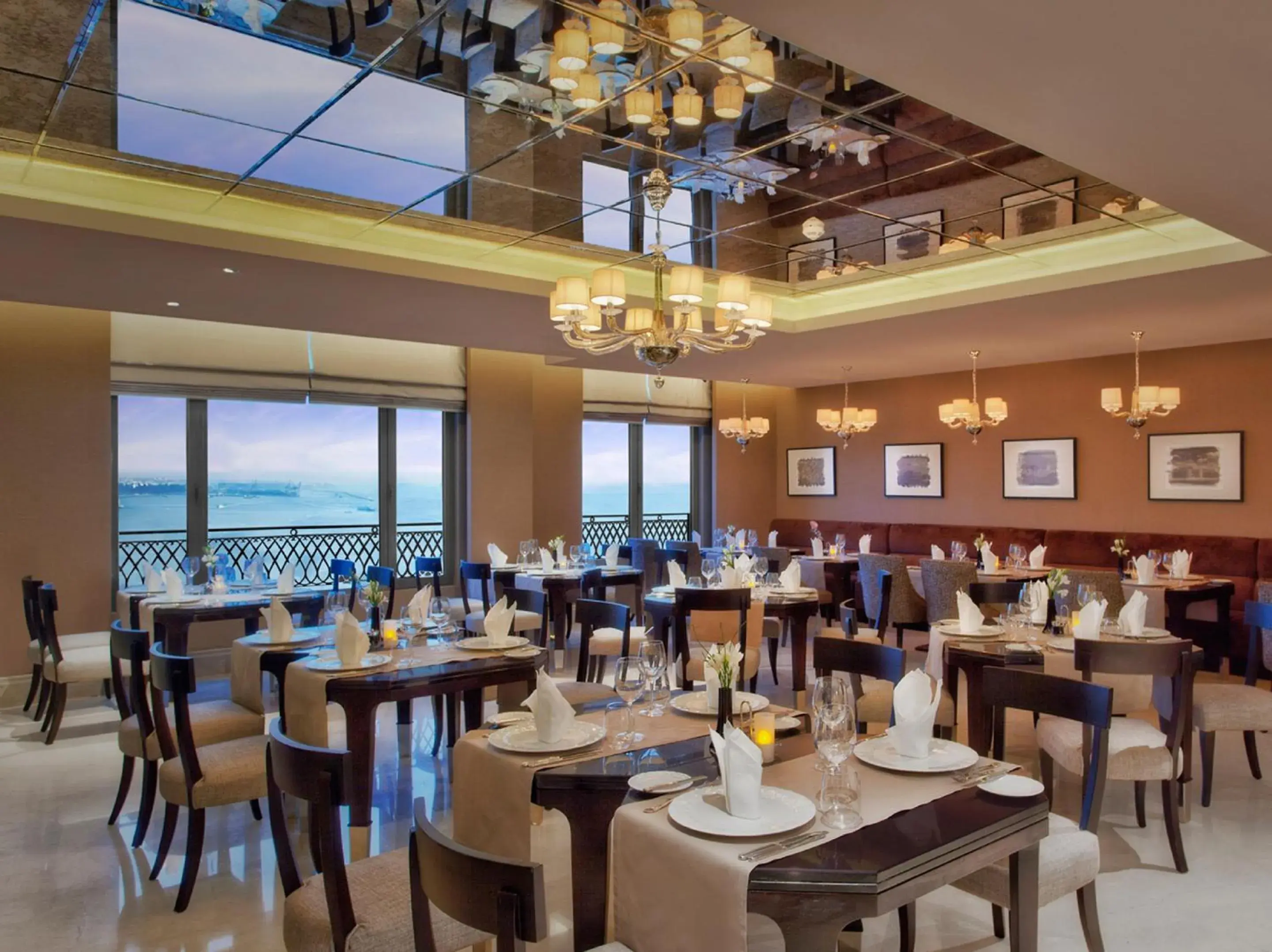 Restaurant/places to eat in CVK Park Bosphorus Hotel Istanbul Restaurant/places to eat in CVK Park Bosphorus Hotel Istanbul