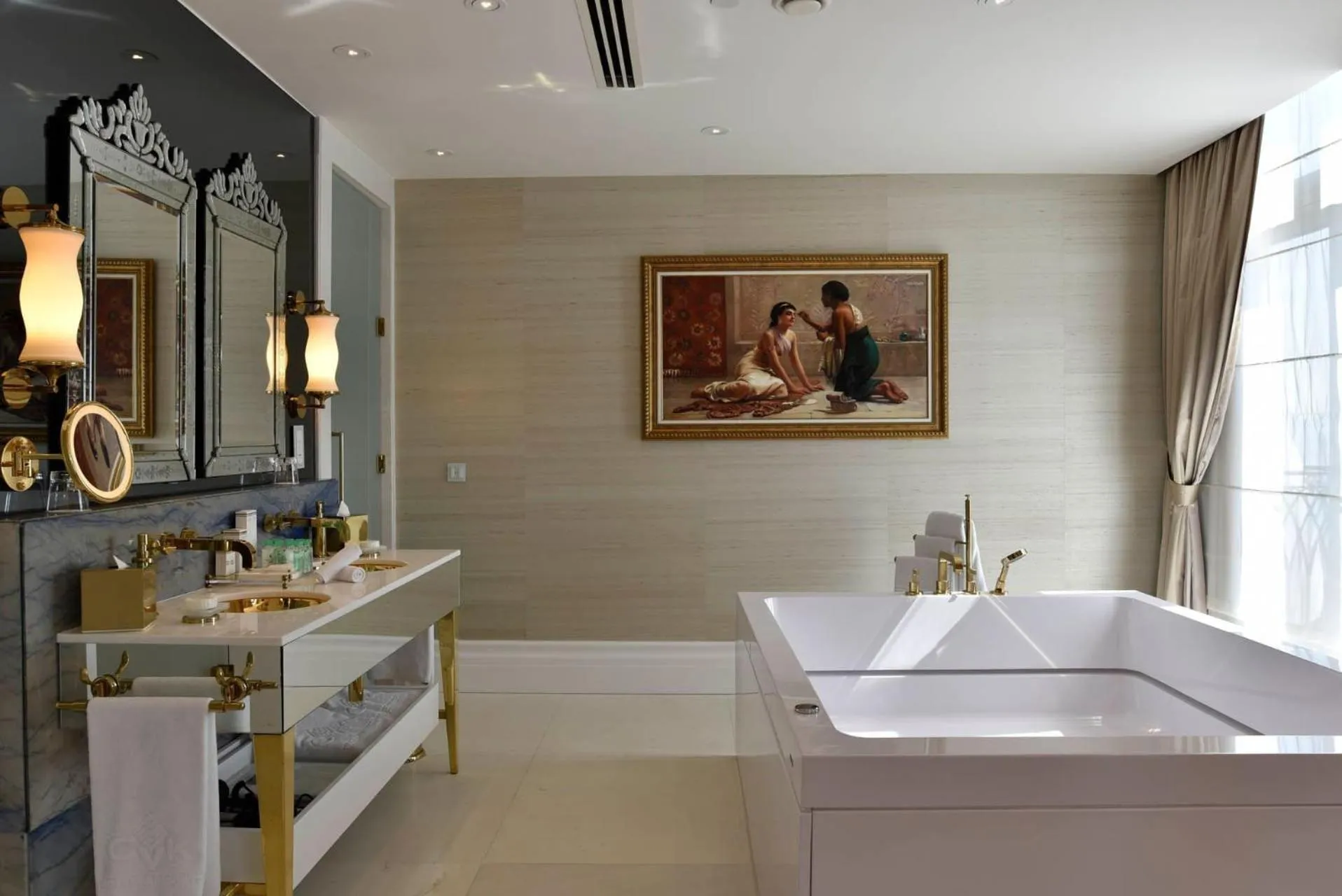 Bathroom in CVK Park Bosphorus Hotel Istanbul