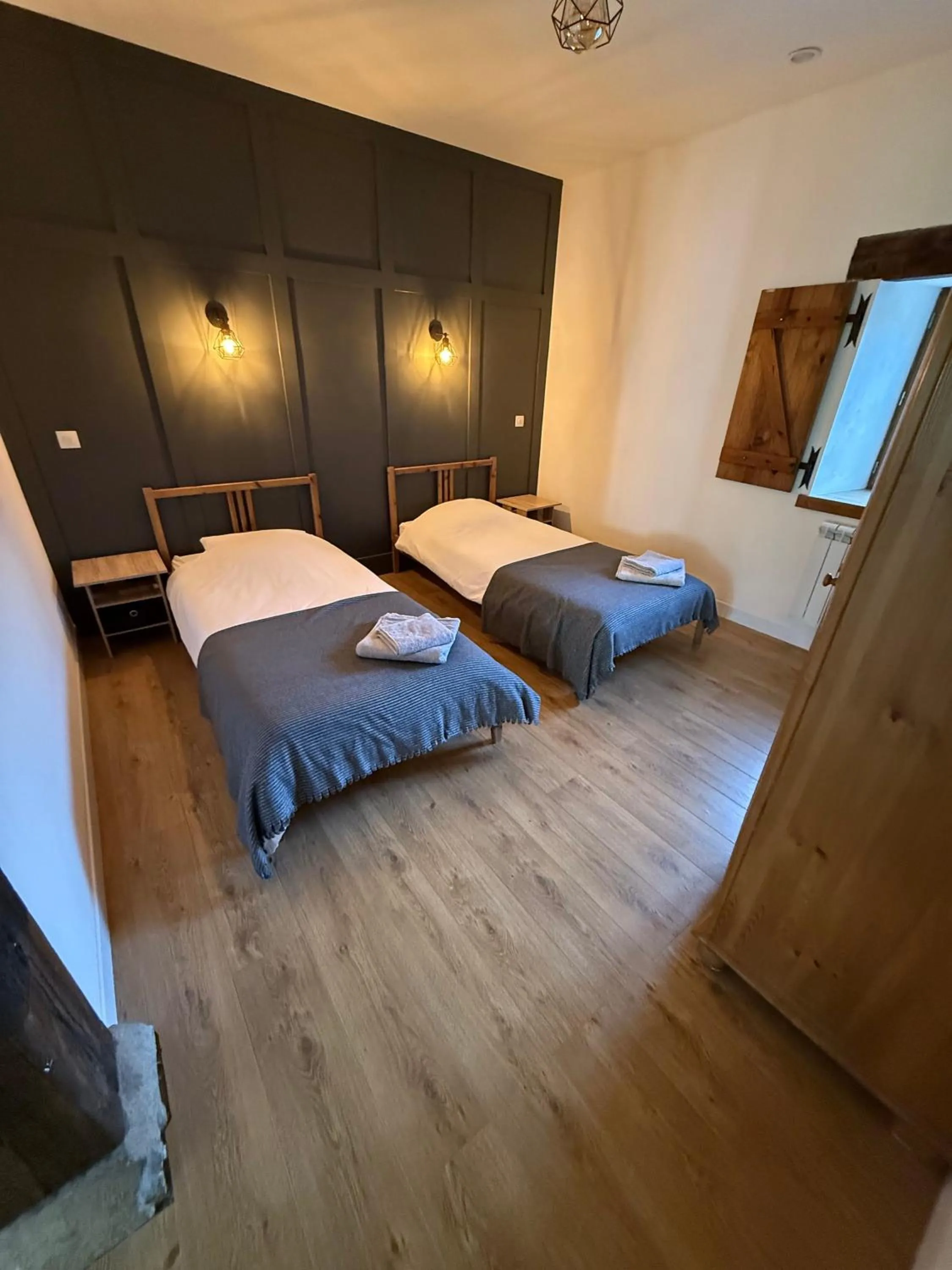 Bedroom, Bed in Gites Le Grand Tornage holiday fun for the whole family