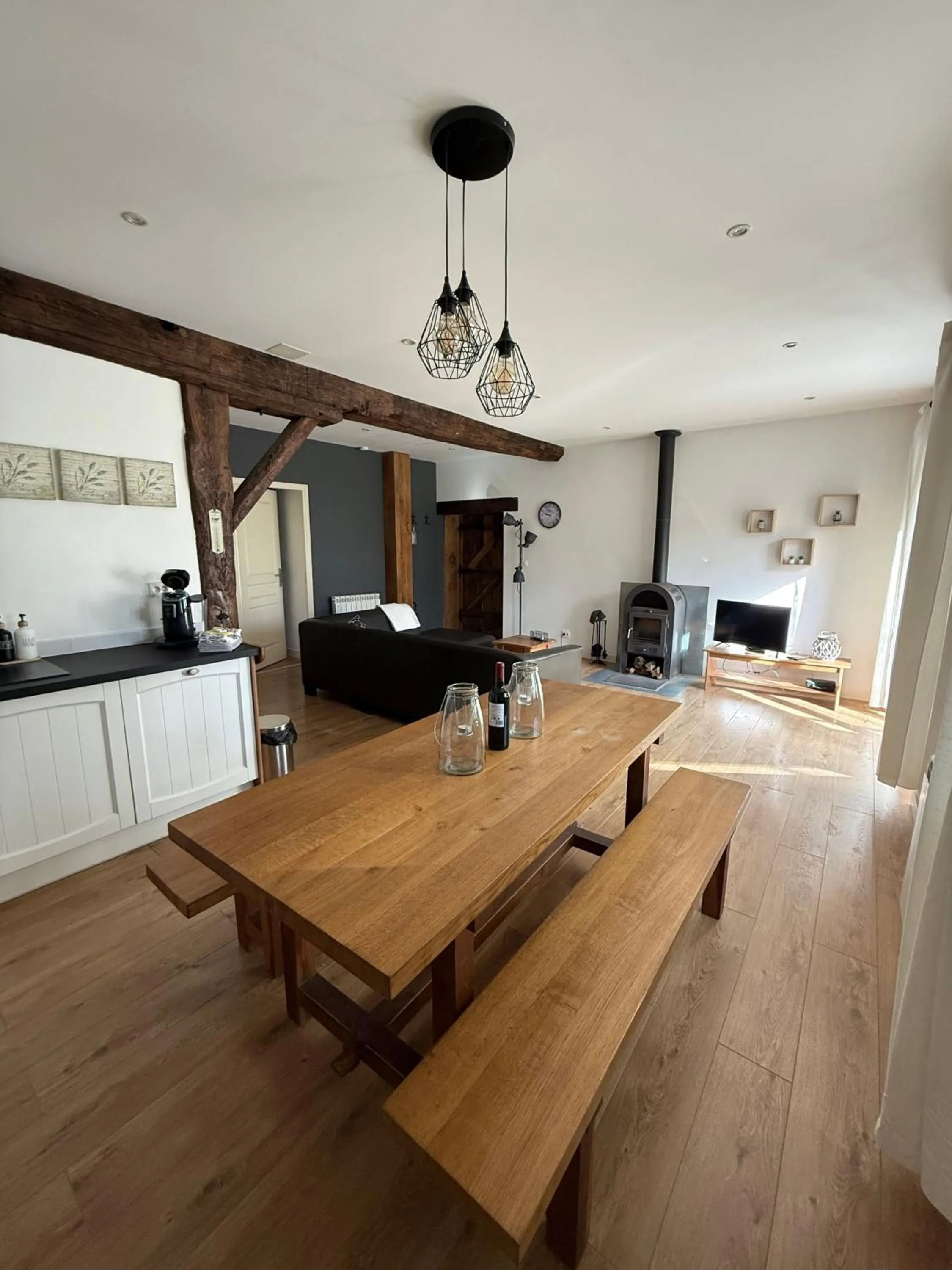 Living room in Gites Le Grand Tornage holiday fun for the whole family