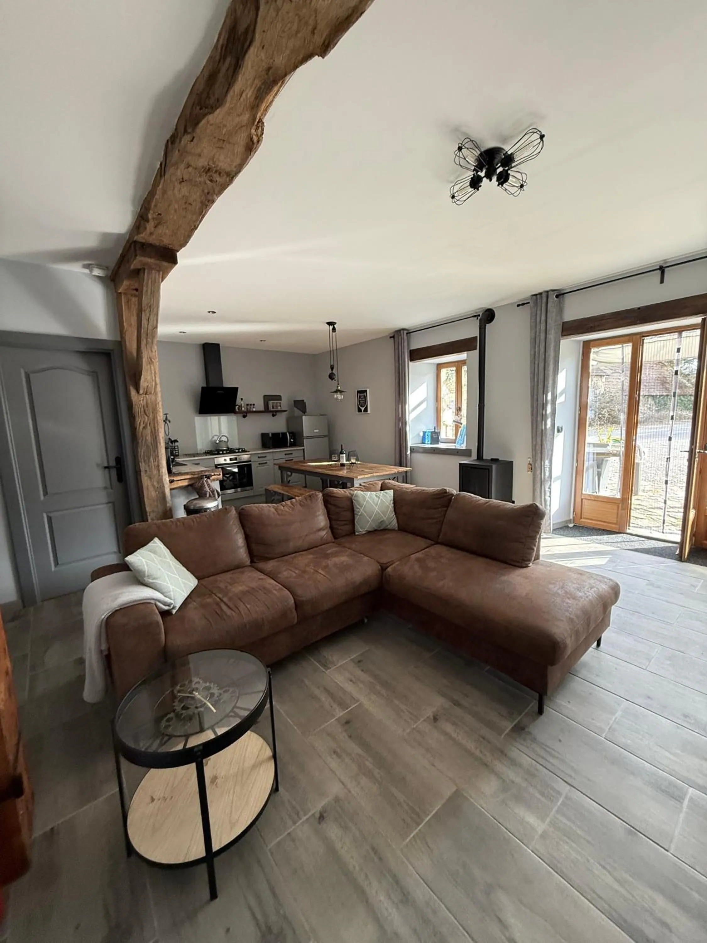 Two-Bedroom Apartment in Gites Le Grand Tornage holiday fun for the whole family
