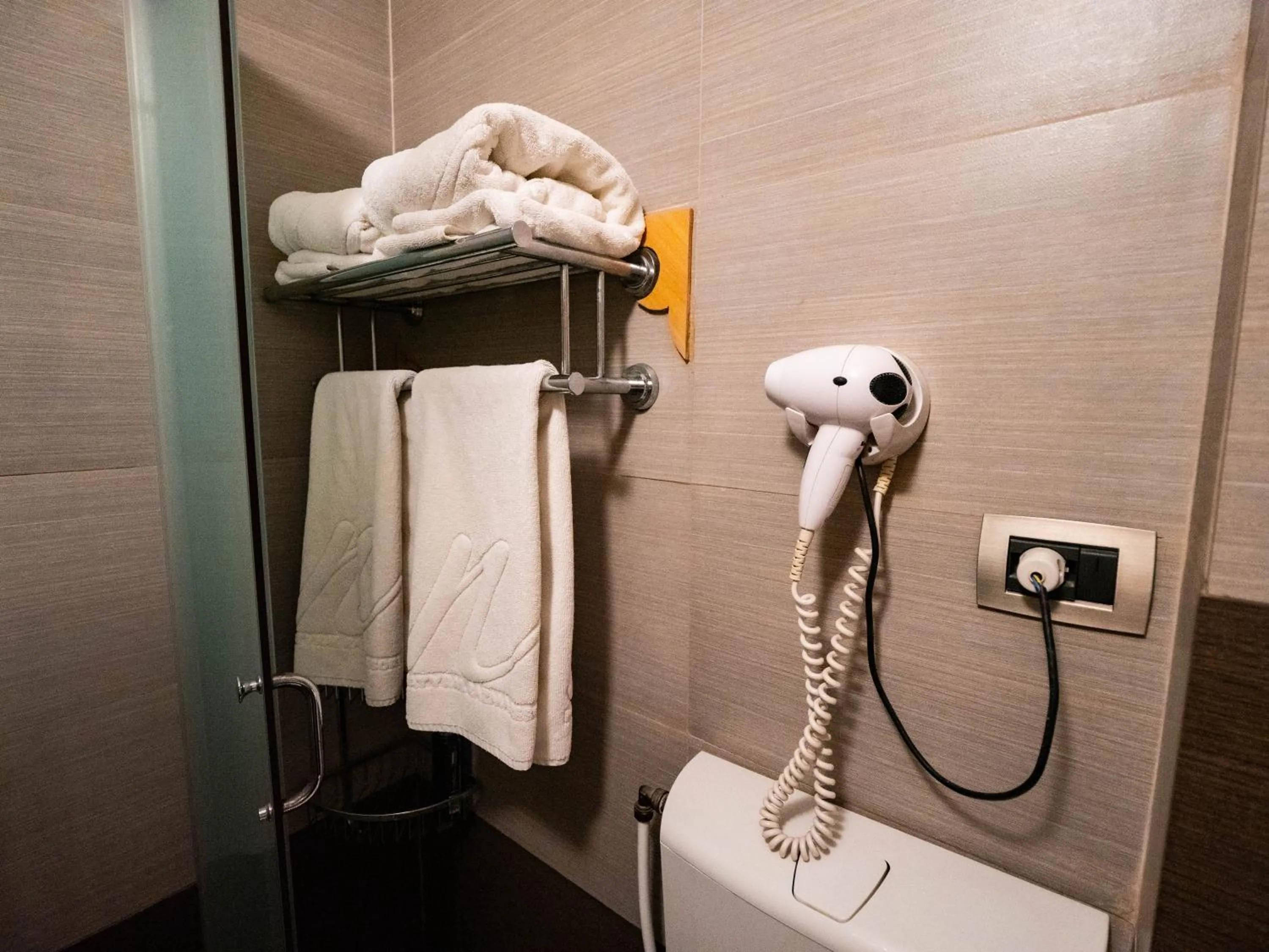 Bathroom in Natyral Razma Resort