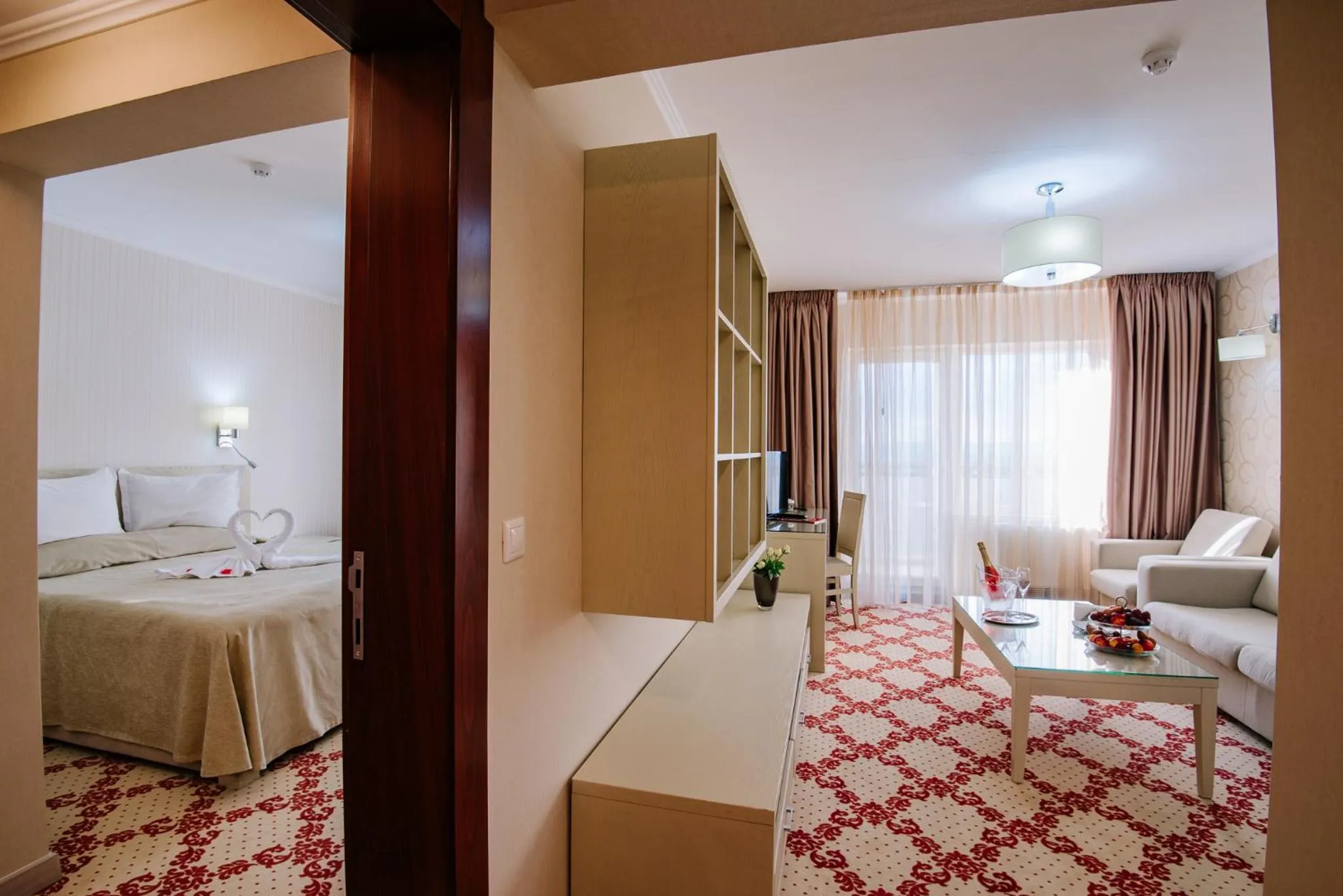 Communal lounge/ TV room, Bed in Caprioara Spa&Wellness Resort