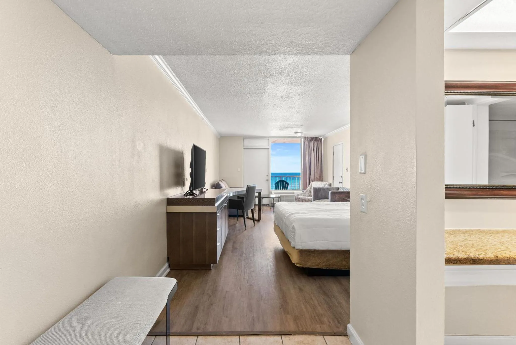 Bedroom, Bed in Seahaven Beach Hotel Panama City Beach