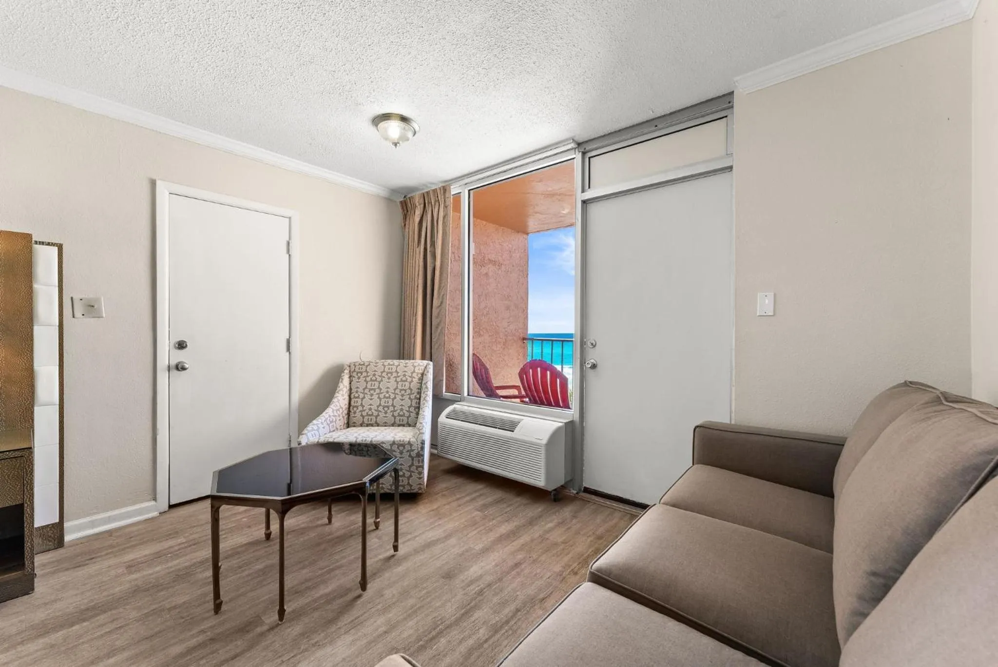 Living room in Seahaven Beach Hotel Panama City Beach