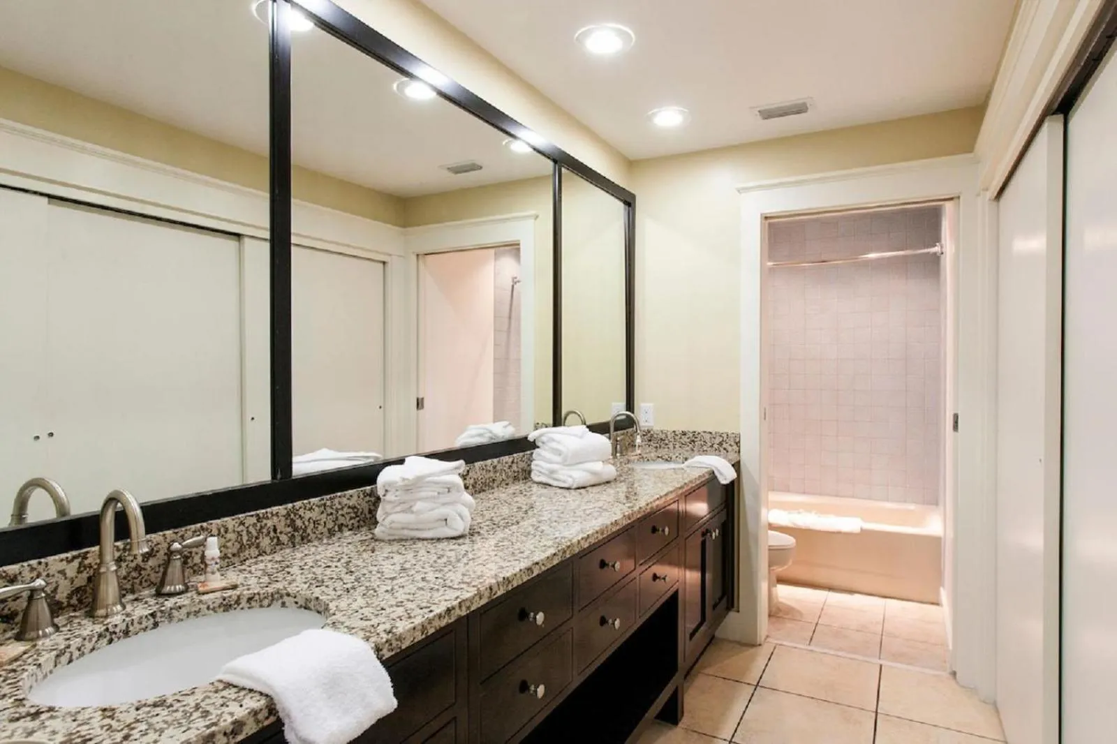 Shower in Seahaven Beach Hotel Panama City Beach