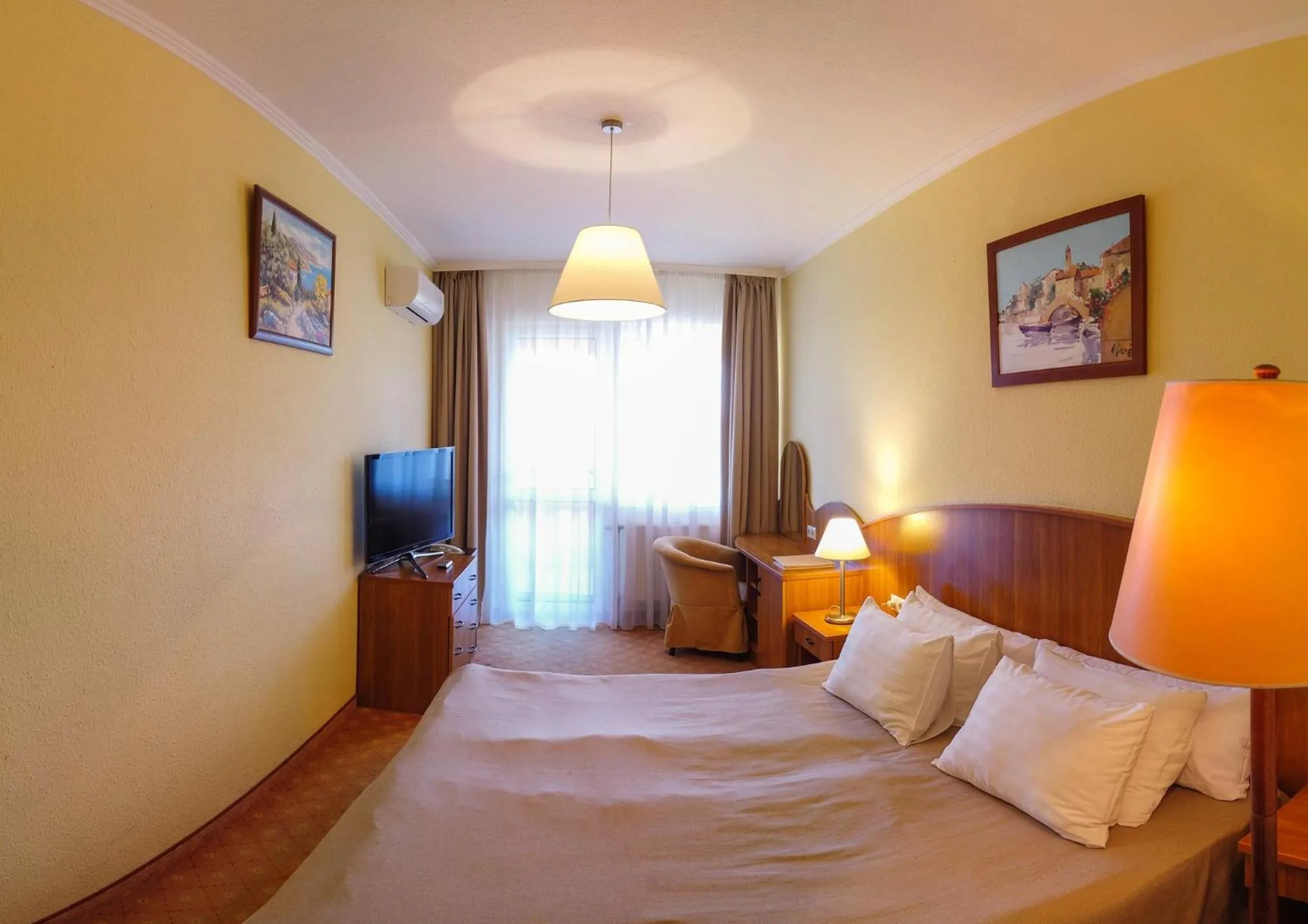 Bedroom, Bed in Belenus Thermalhotel superior