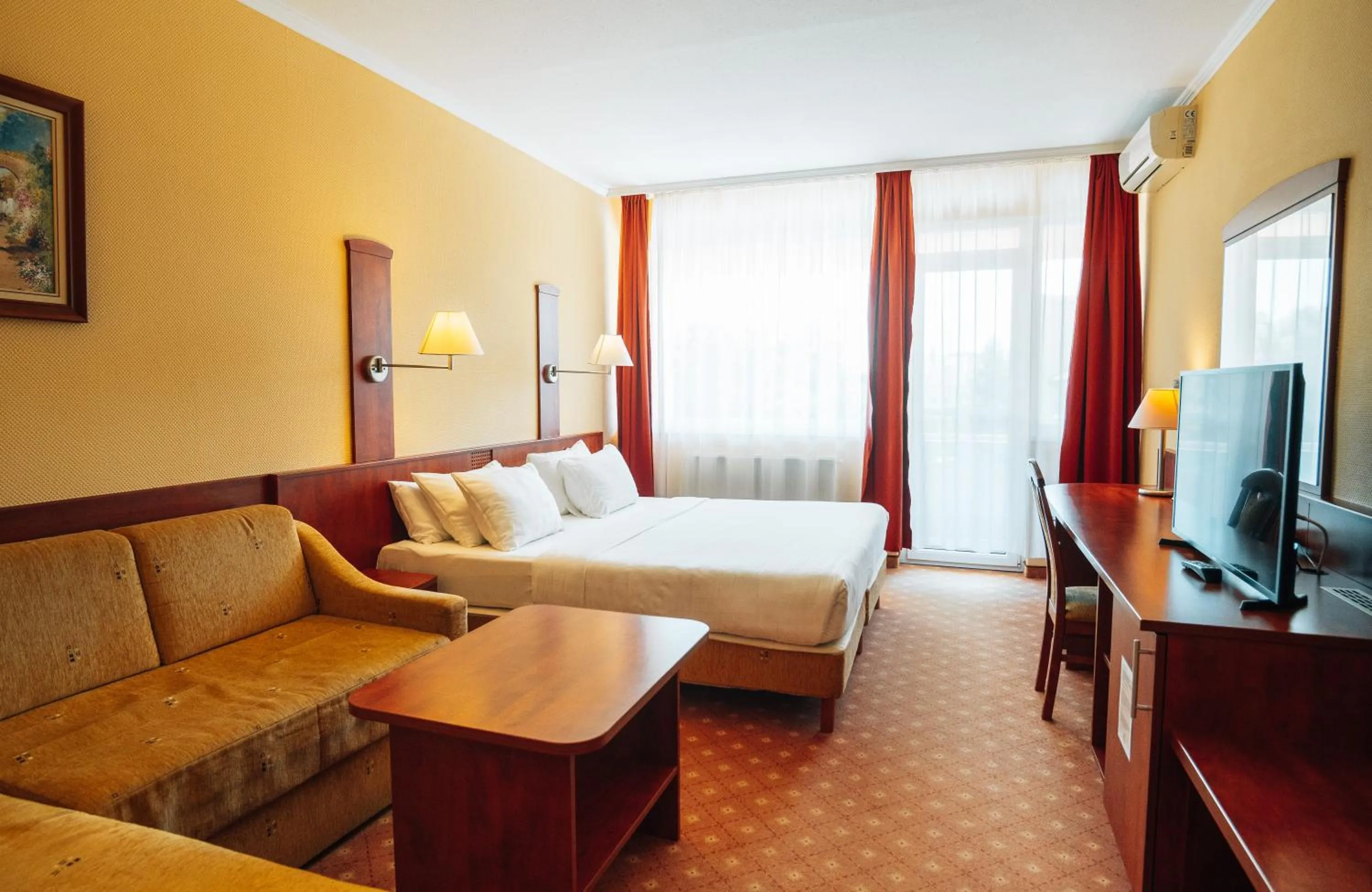 Bedroom, Bed in Belenus Thermalhotel superior