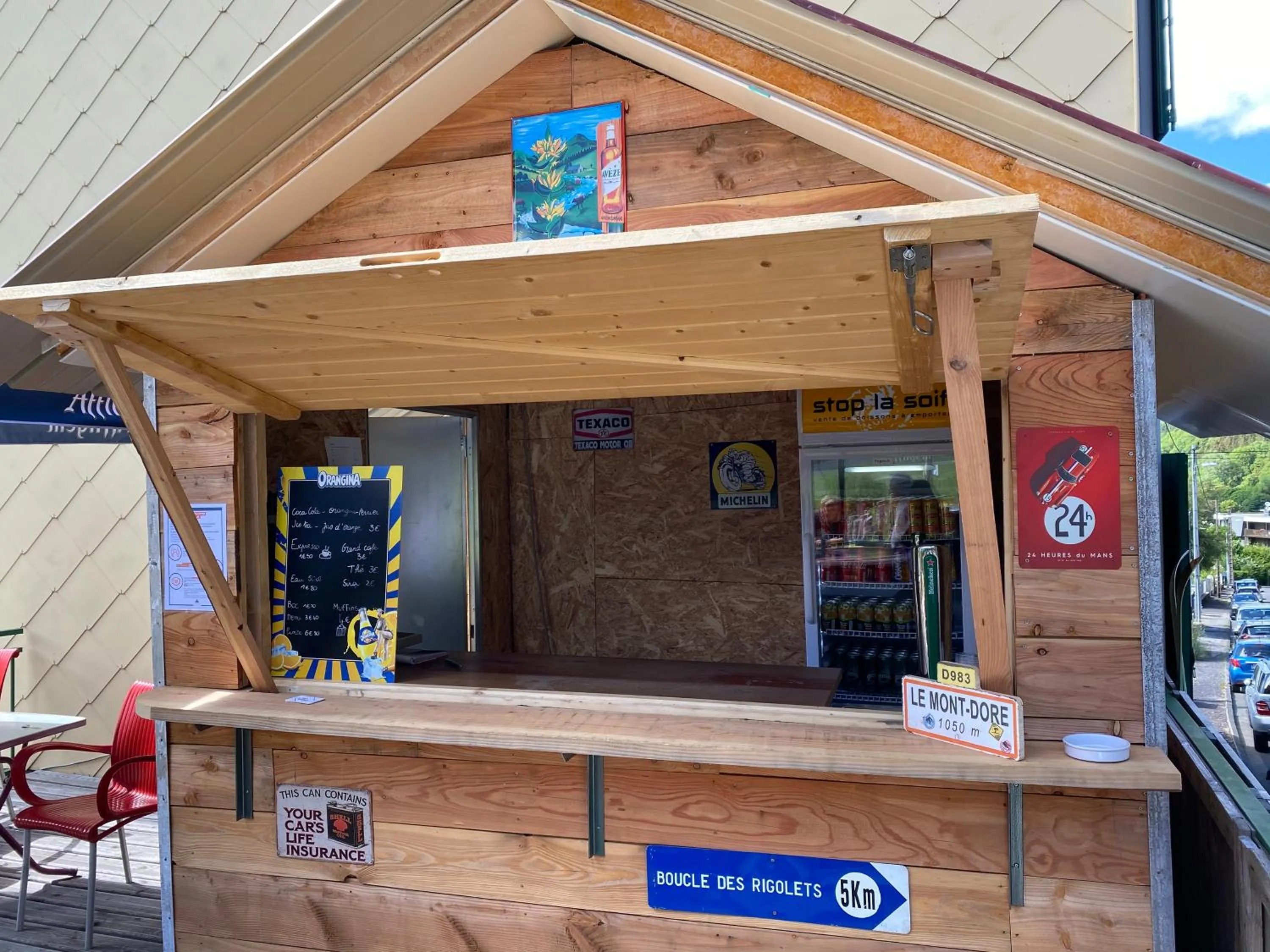 Day in Hôtel Les Mouflons