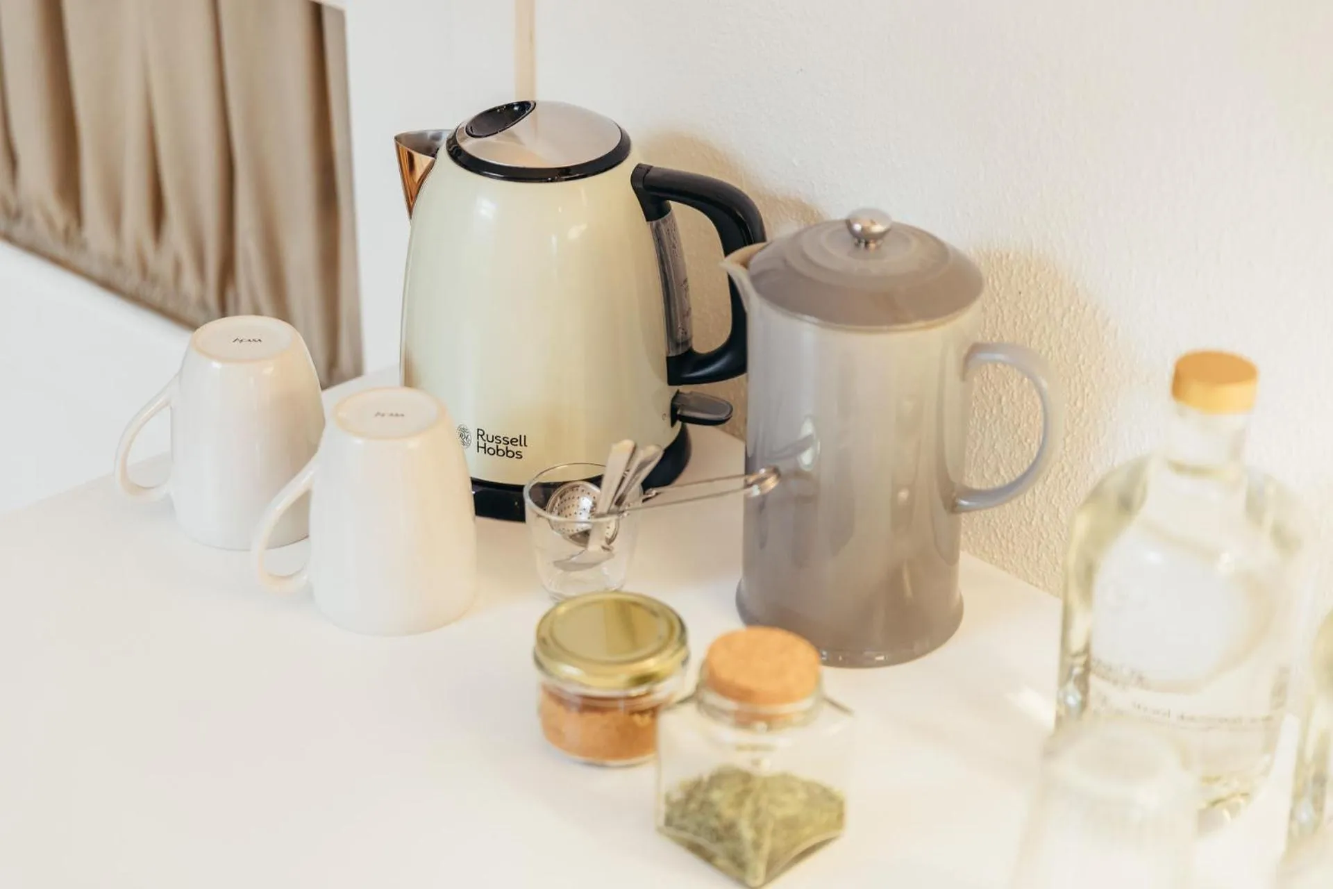 Bedroom in LEGASEA - Cascais Guesthouse