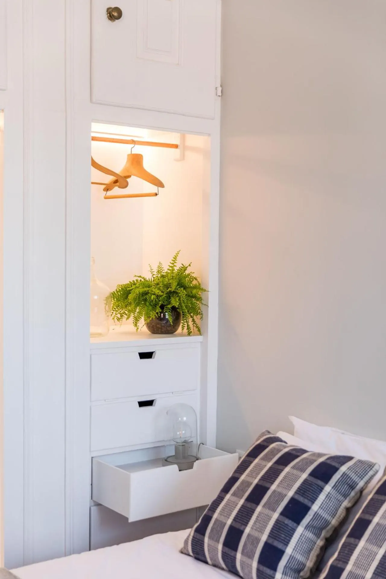 Decorative detail, Bed in LEGASEA - Cascais Guesthouse