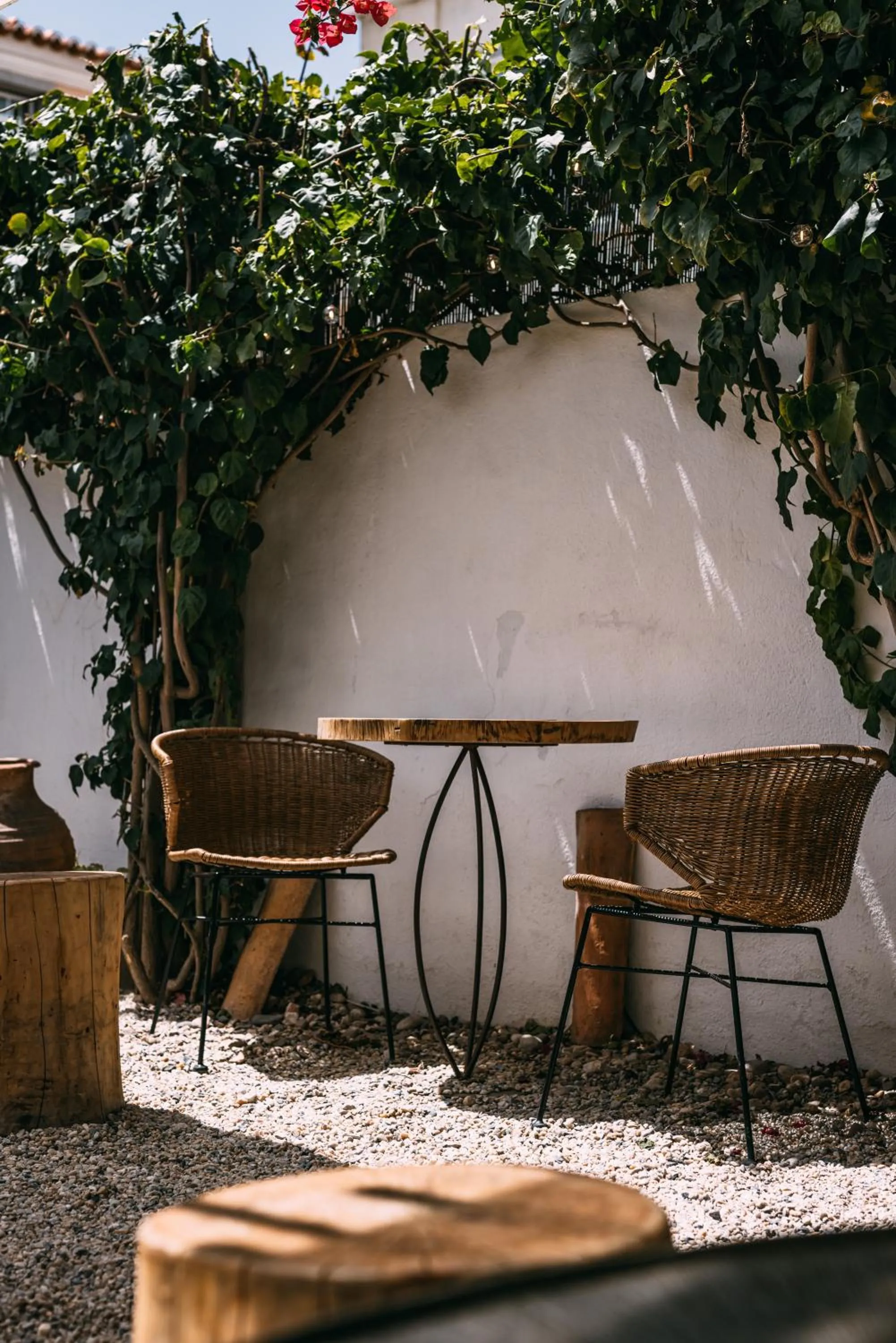 Restaurant/places to eat in LEGASEA - Cascais Guesthouse