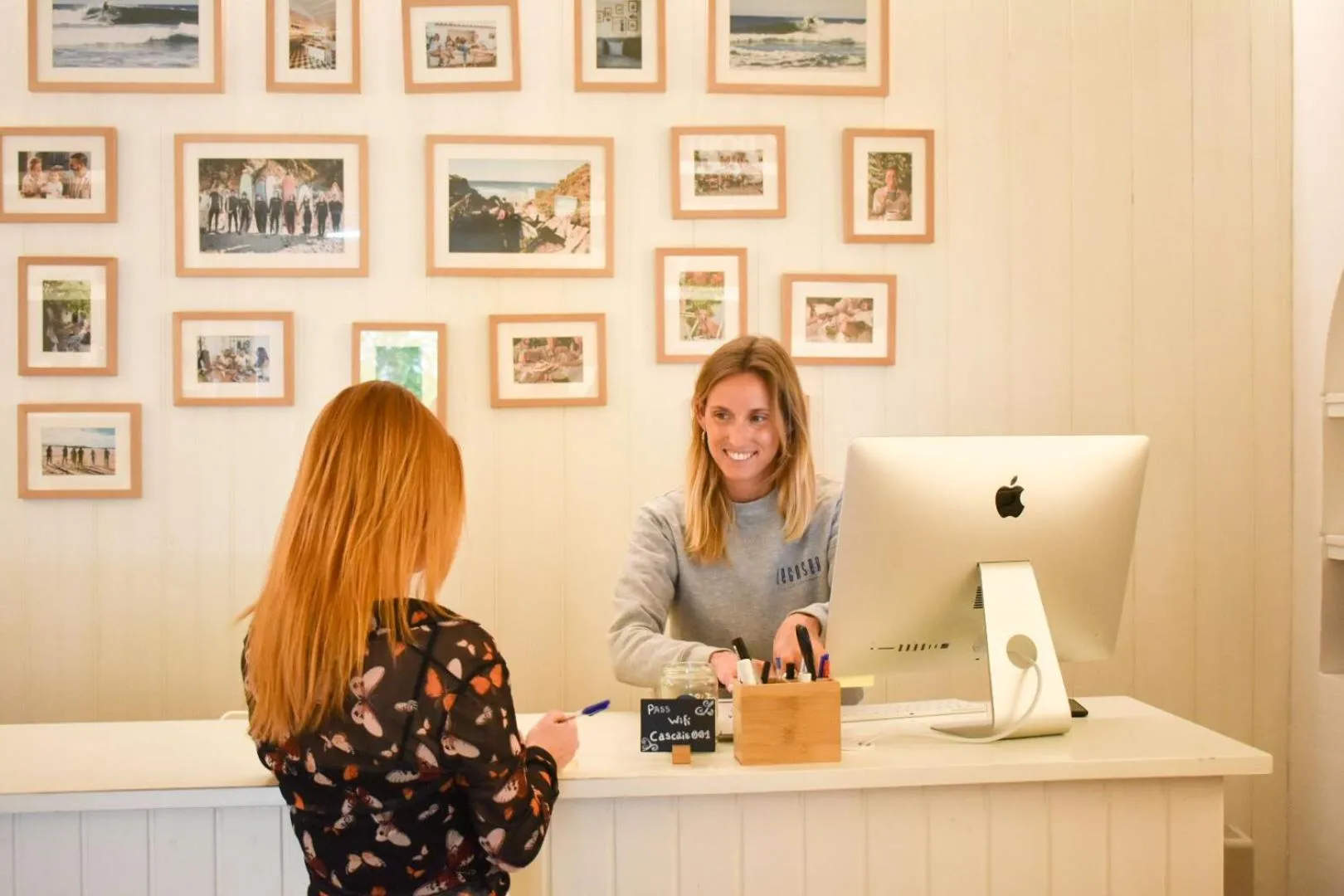 Lobby or reception in LEGASEA - Cascais Guesthouse