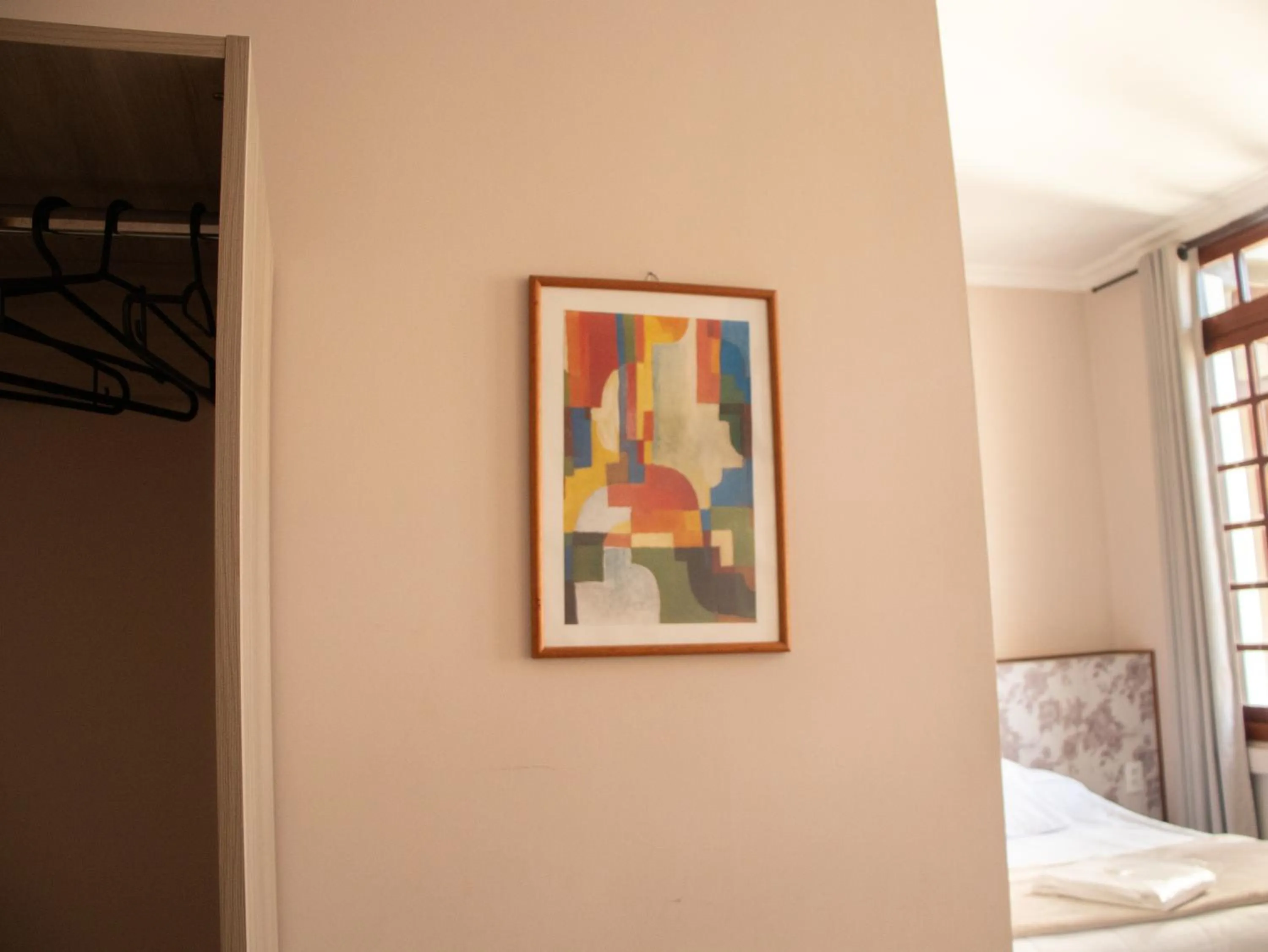 Decorative detail, Bed in Hotel Villa Souza Ltda