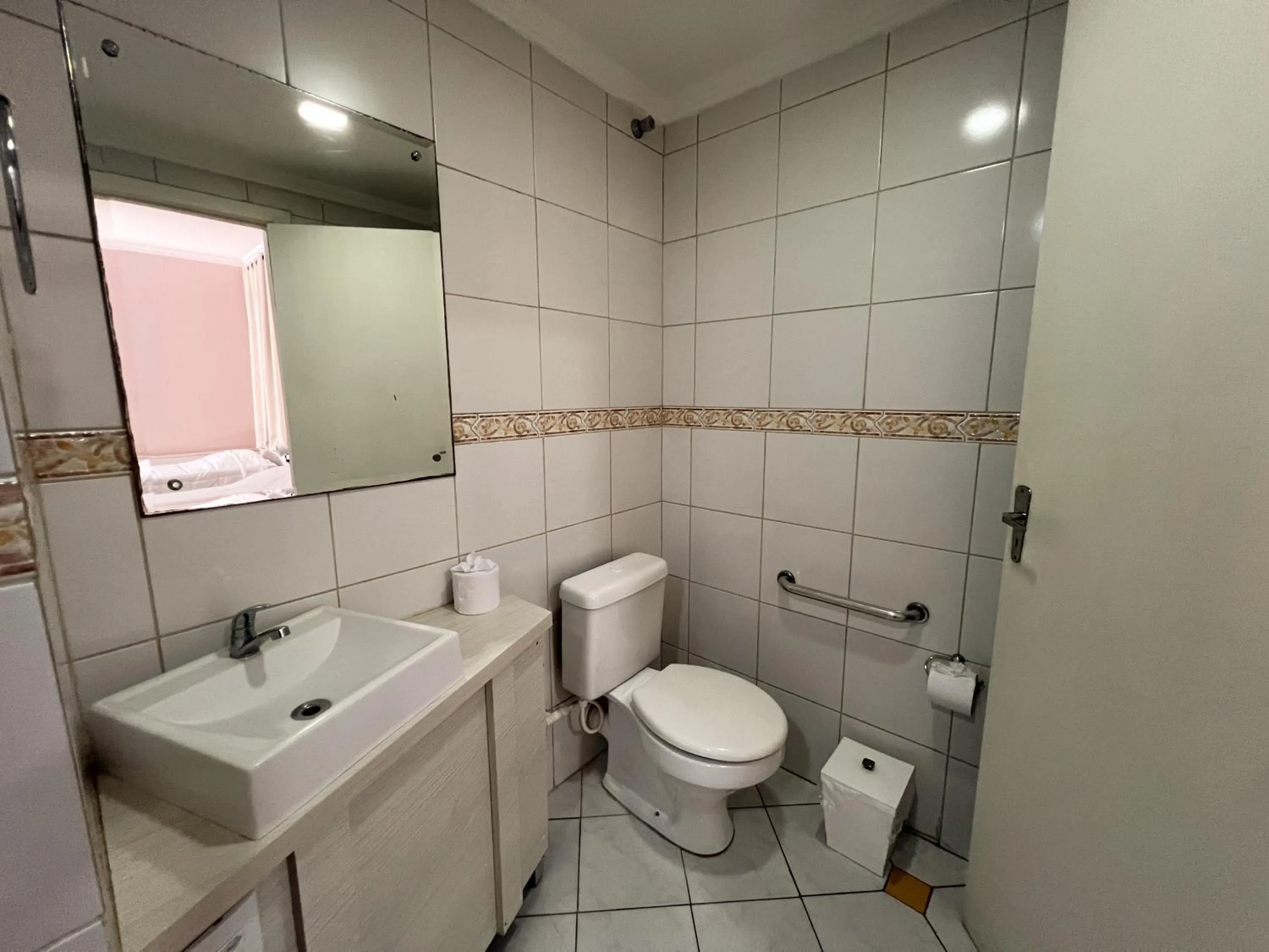 Bathroom in Hotel Villa Souza Ltda