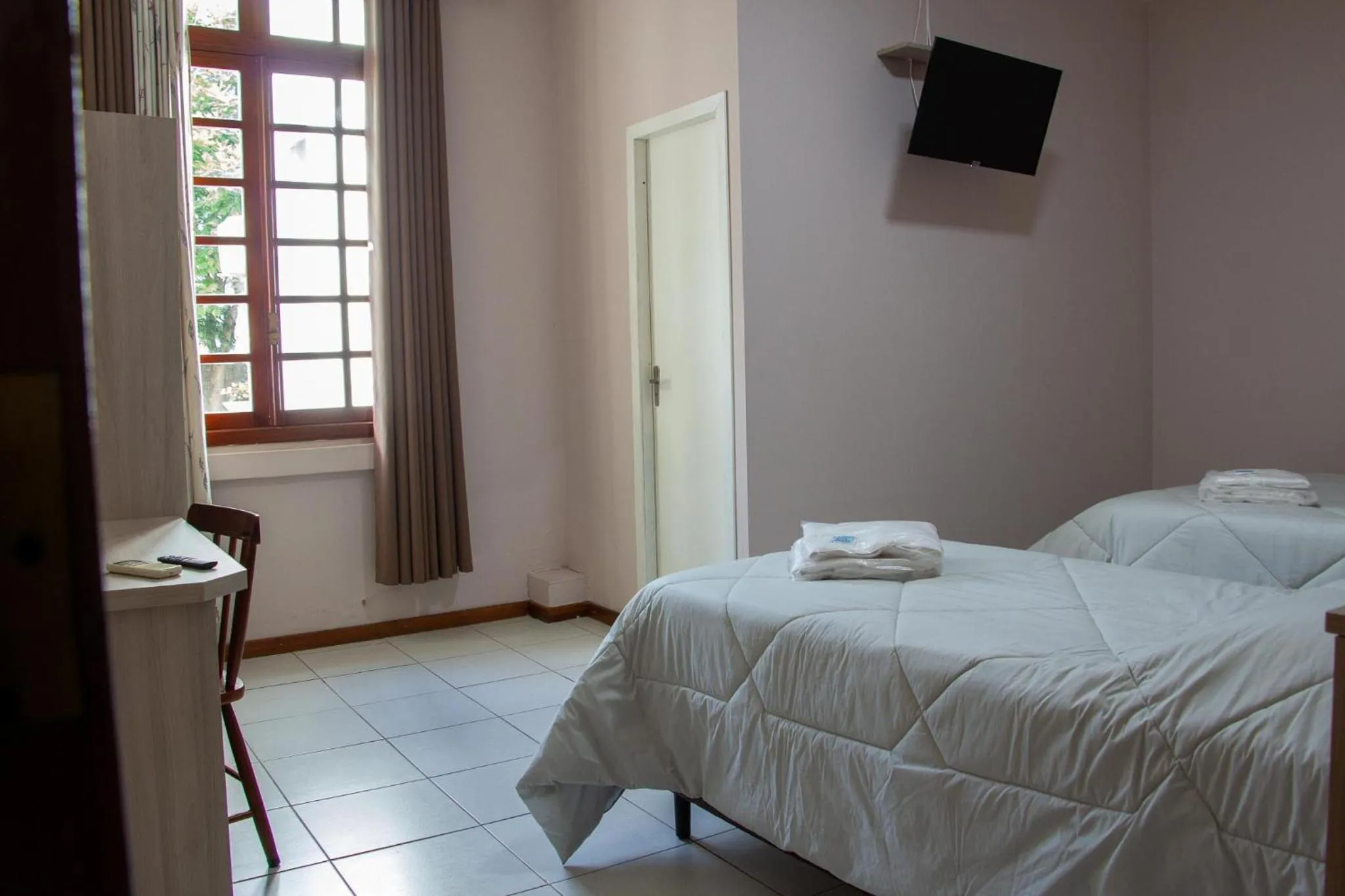 Bedroom, Bed in Hotel Villa Souza Ltda