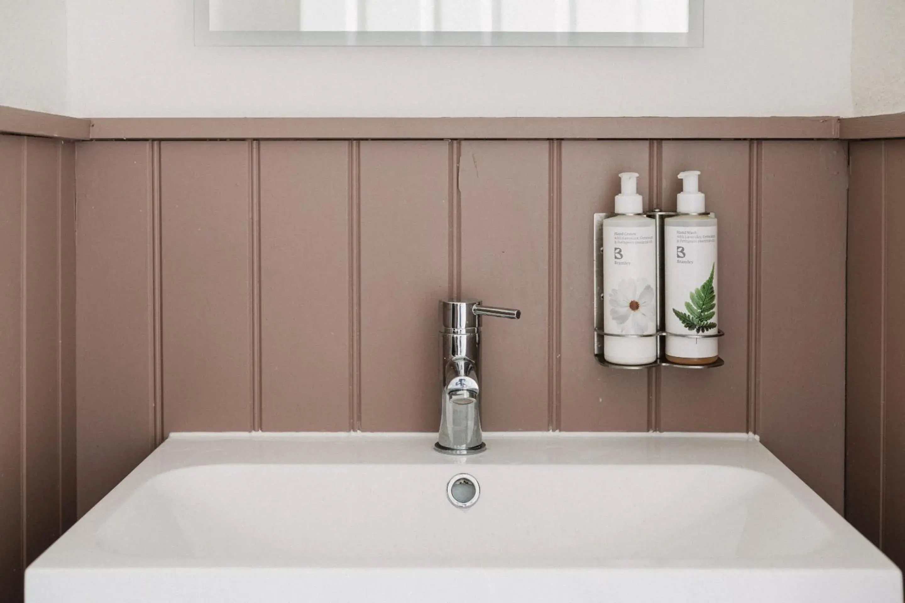 Bathroom in The Exeter Inn Bathroom in The Exeter Inn