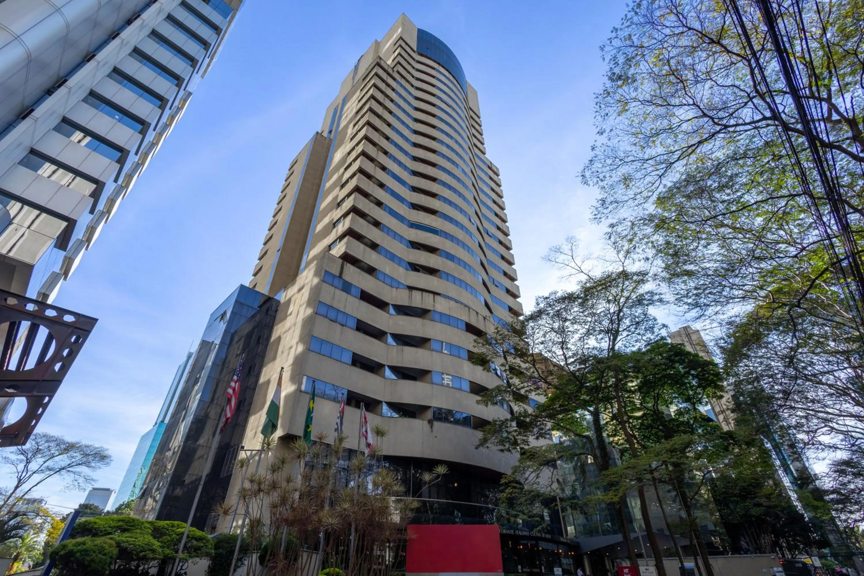 Facade/entrance in Hotel Transamerica Berrini