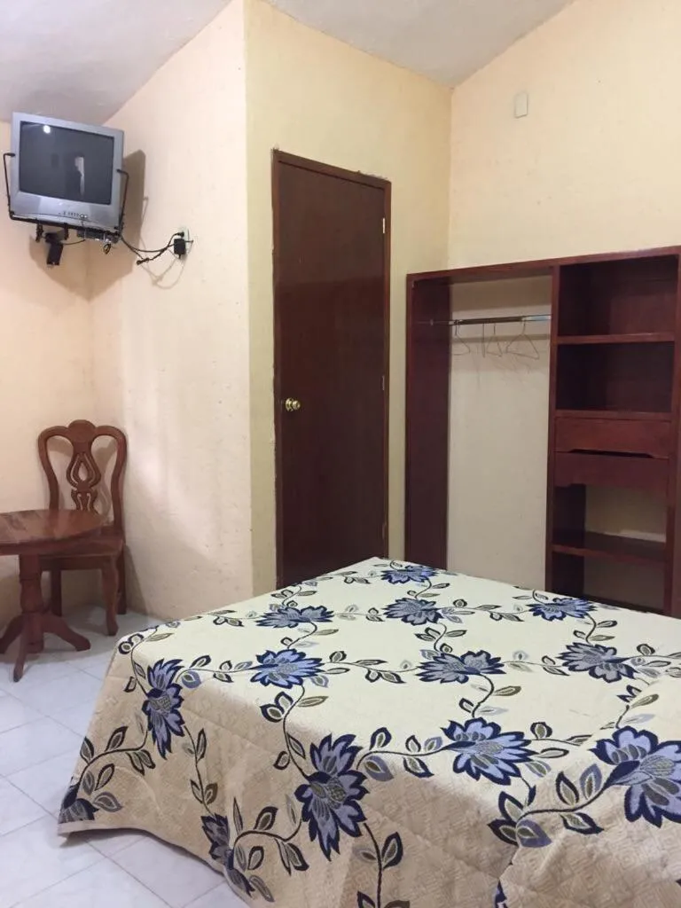 Bed in Hotel Lienzo Charro 1