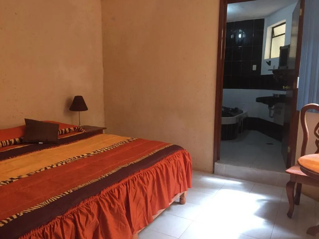 Bed in Hotel Lienzo Charro 1