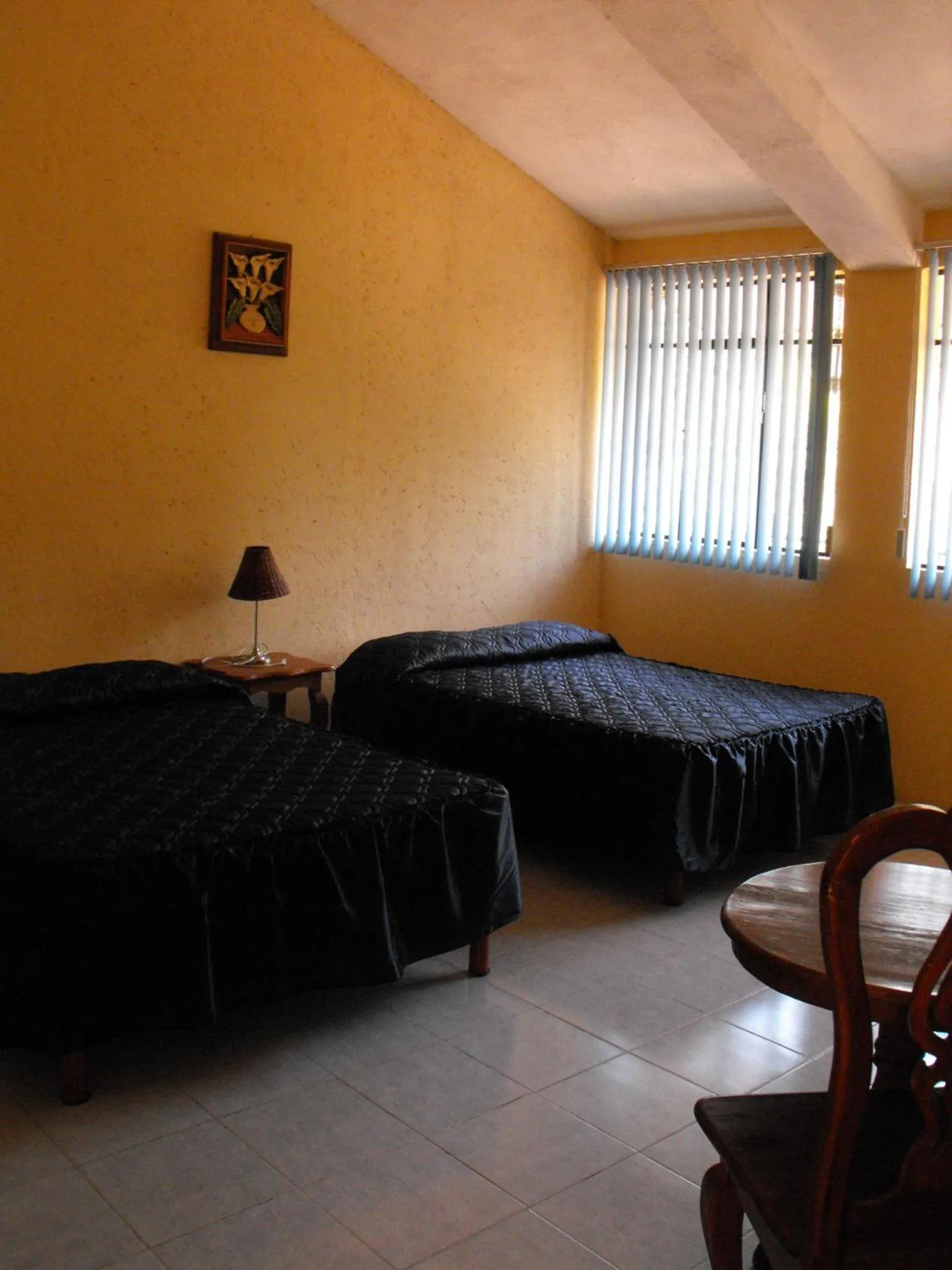 Photo of the whole room, Bed in Hotel Lienzo Charro 1