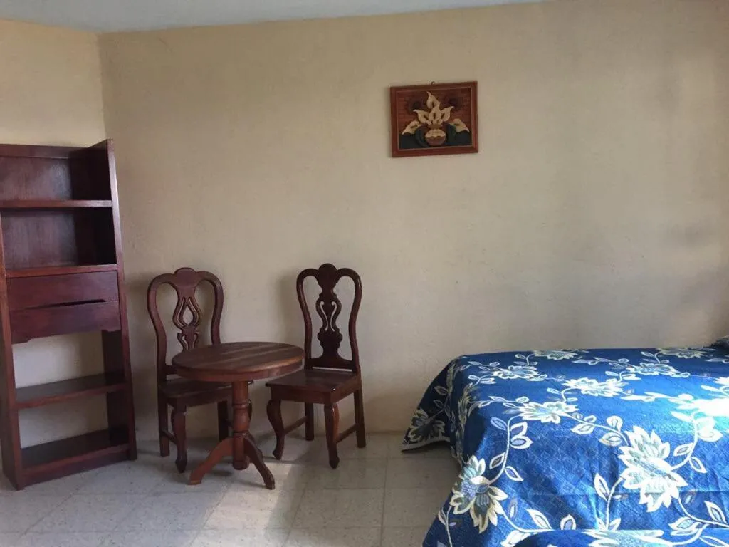 Bed in Hotel Lienzo Charro 1