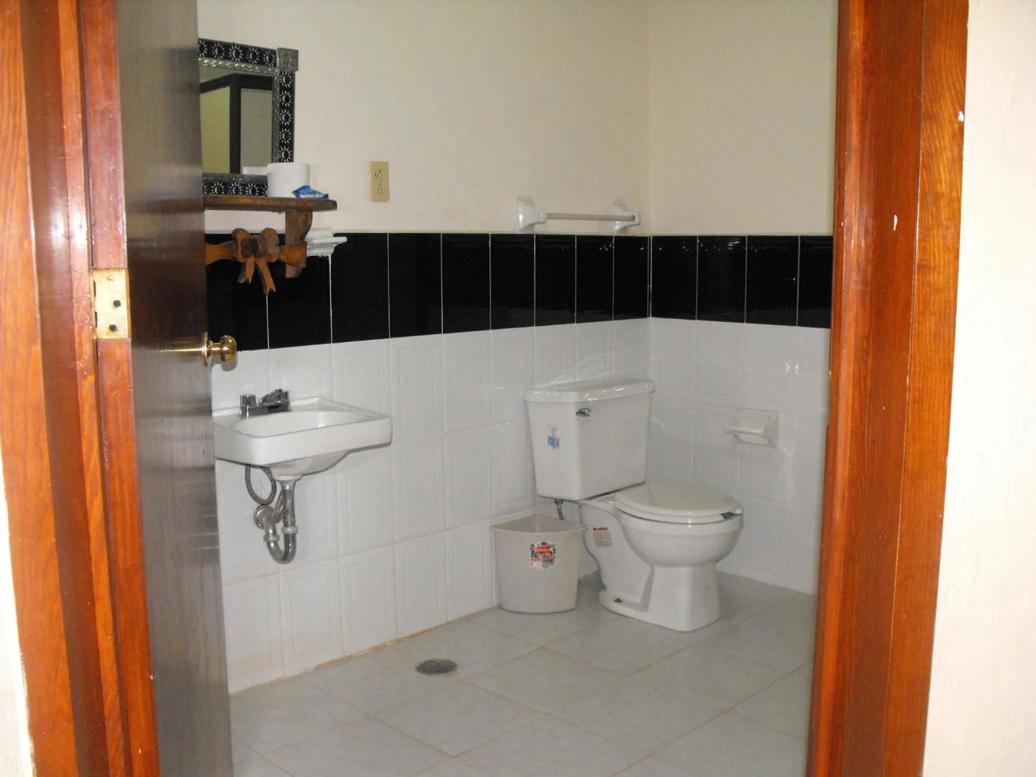 Bathroom in Hotel Lienzo Charro 1