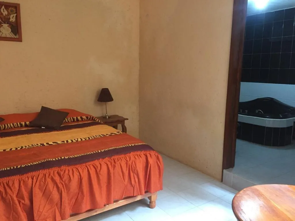 Bed in Hotel Lienzo Charro 1