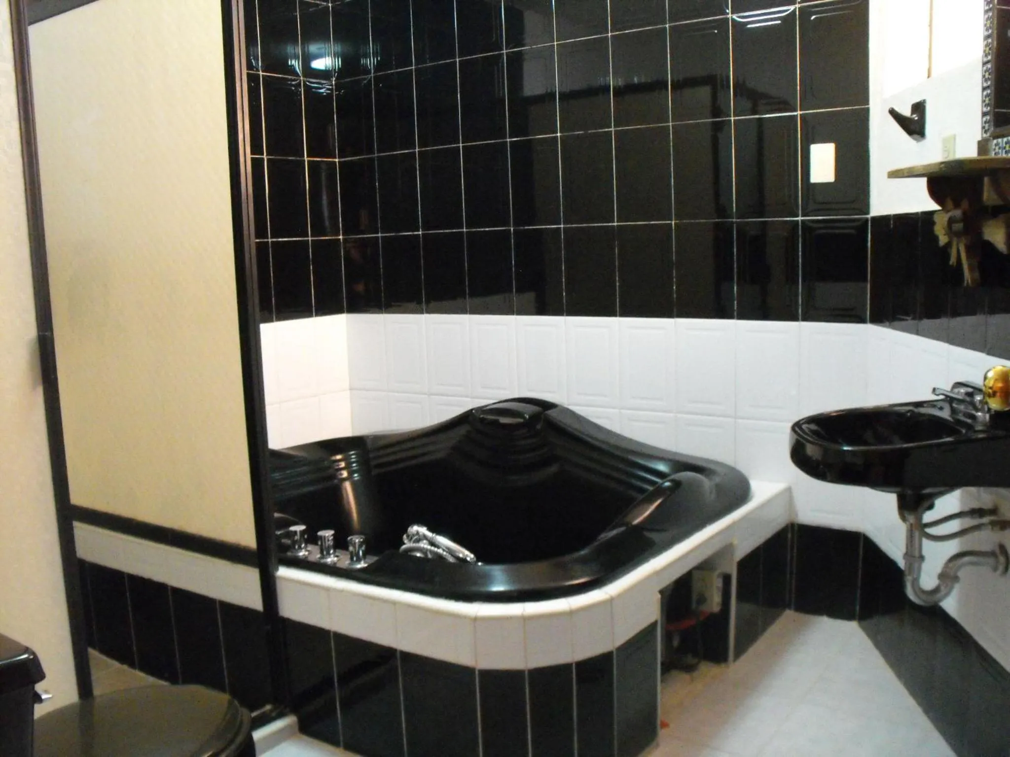 Bathroom in Hotel Lienzo Charro 1