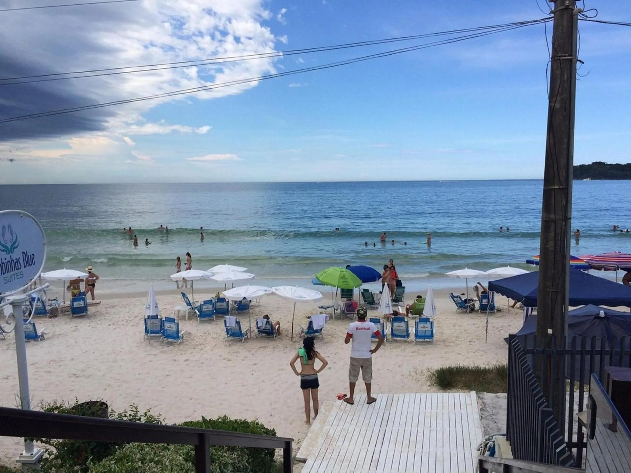 Beach in Bombinhas Blue Suítes