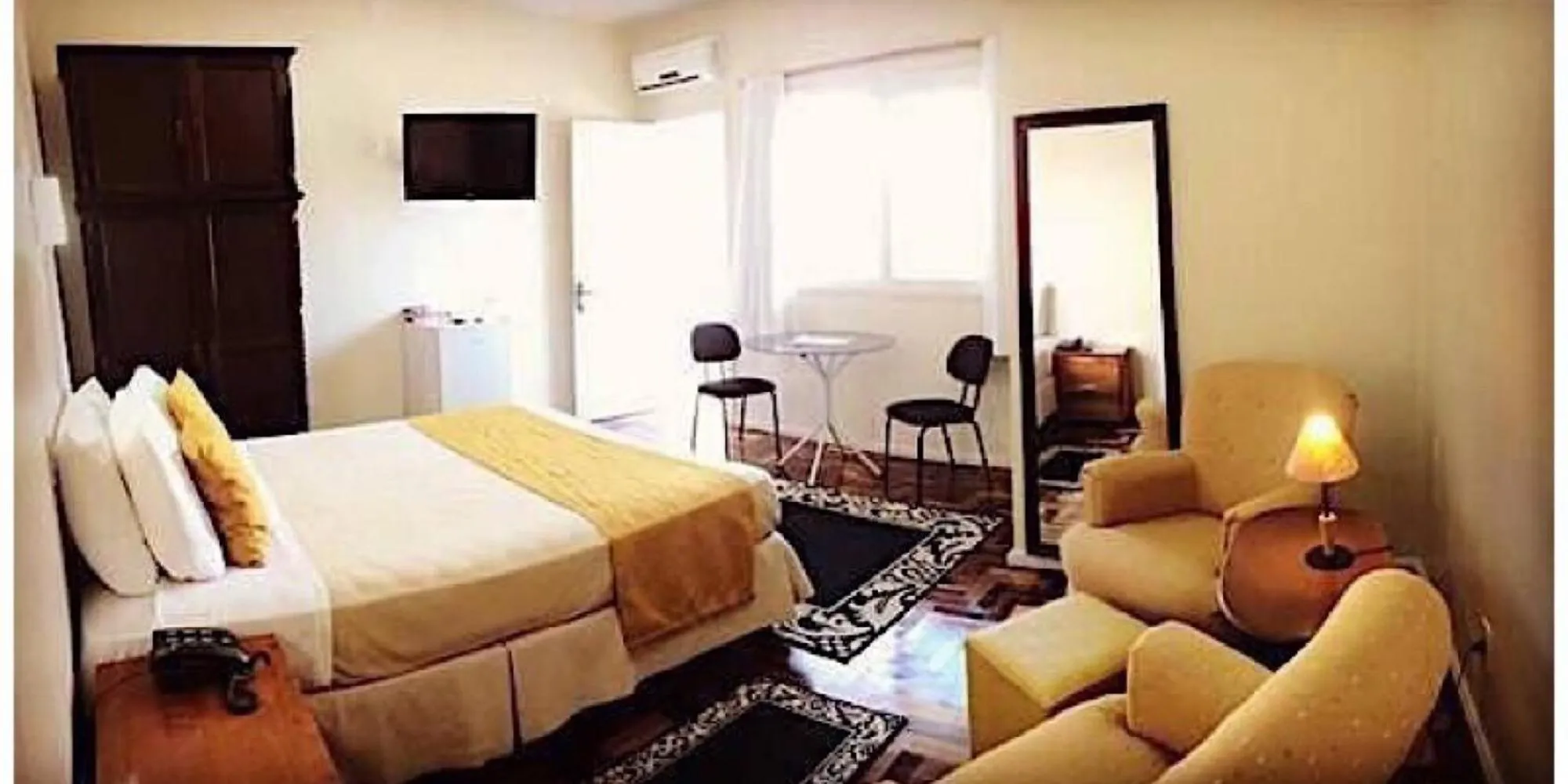 Photo of the whole room, Bed in Hotel Ibiá