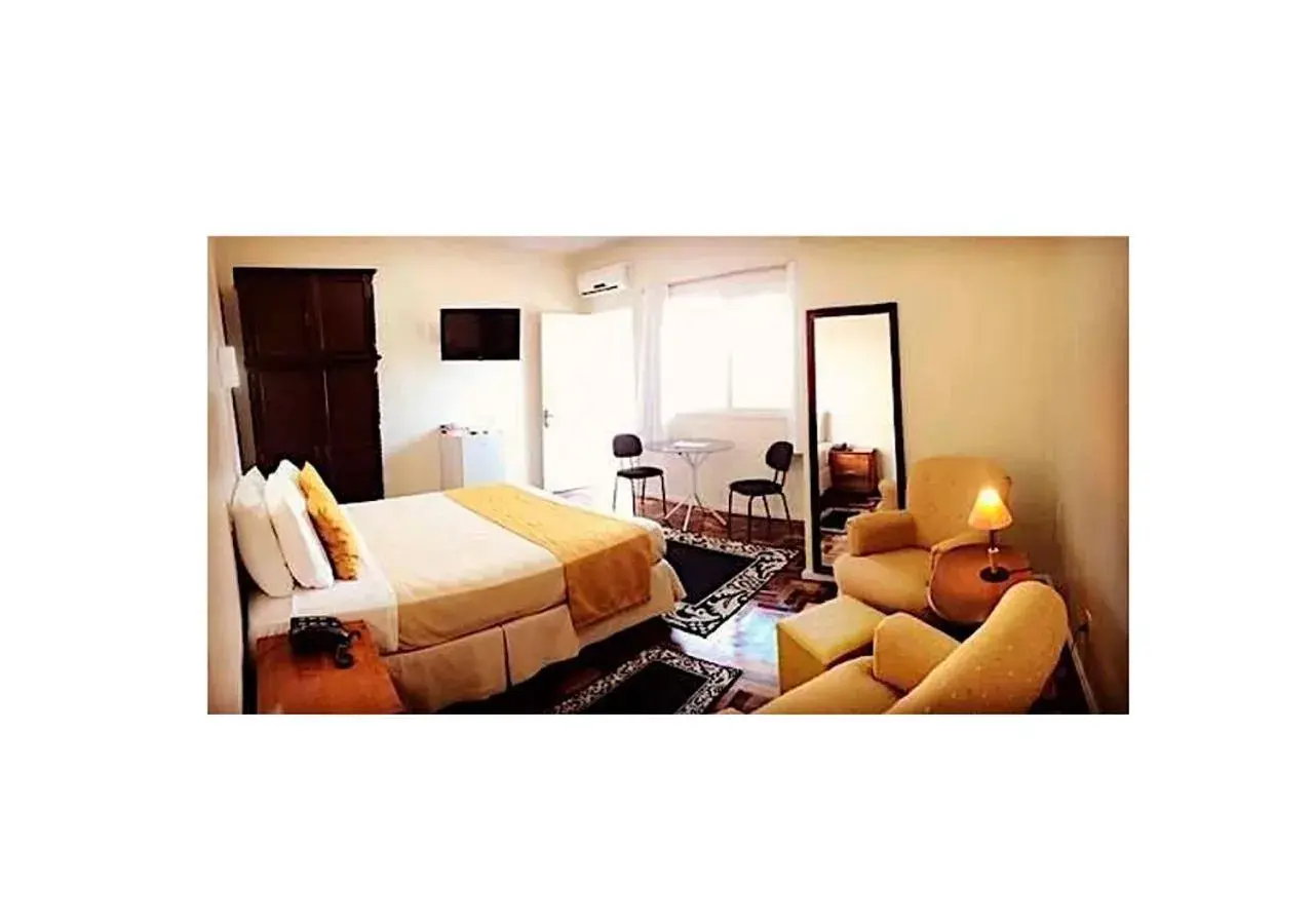 Photo of the whole room, Bed in Hotel Ibiá Photo of the whole room, Bed in Hotel Ibiá