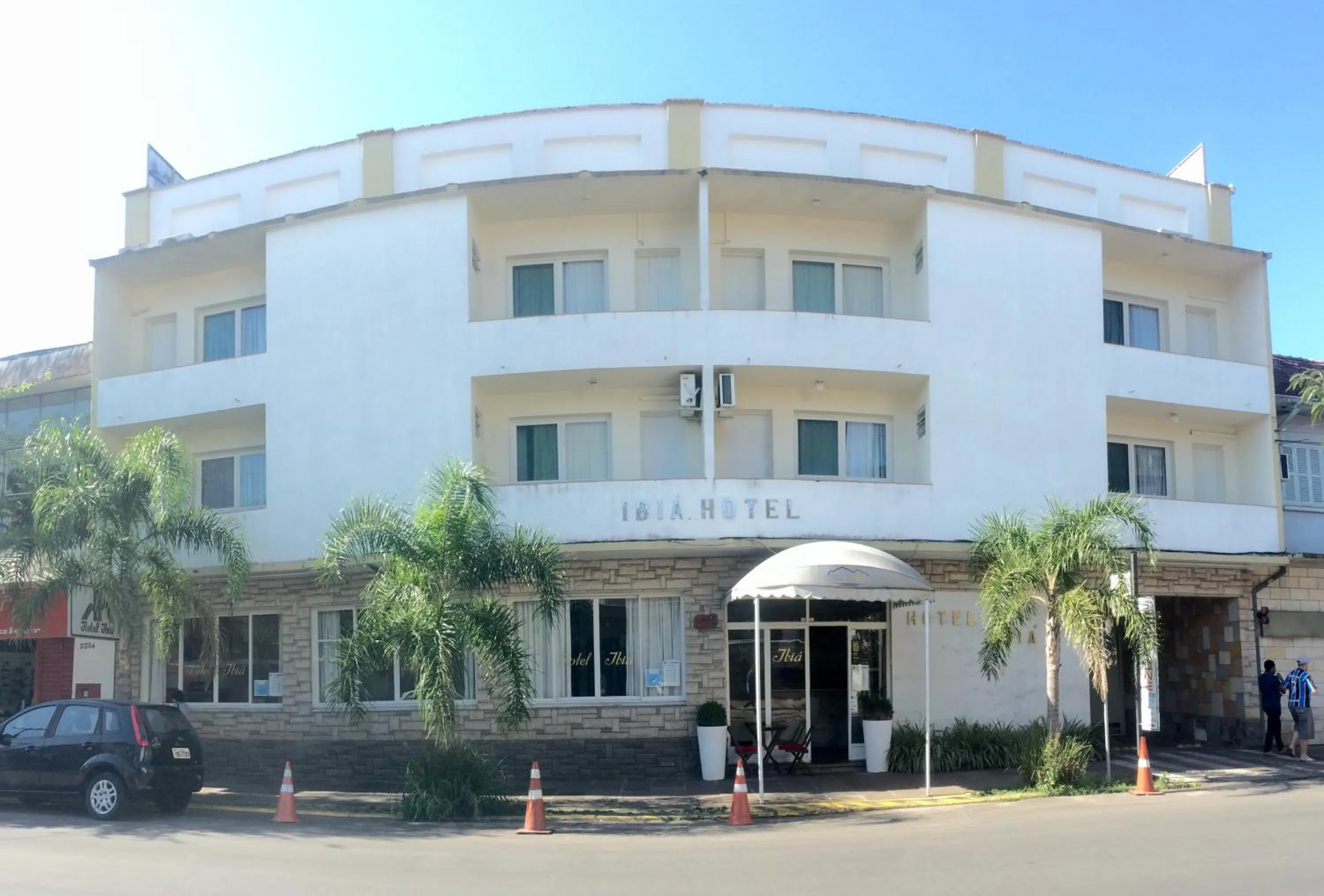 Facade/entrance in Hotel Ibiá