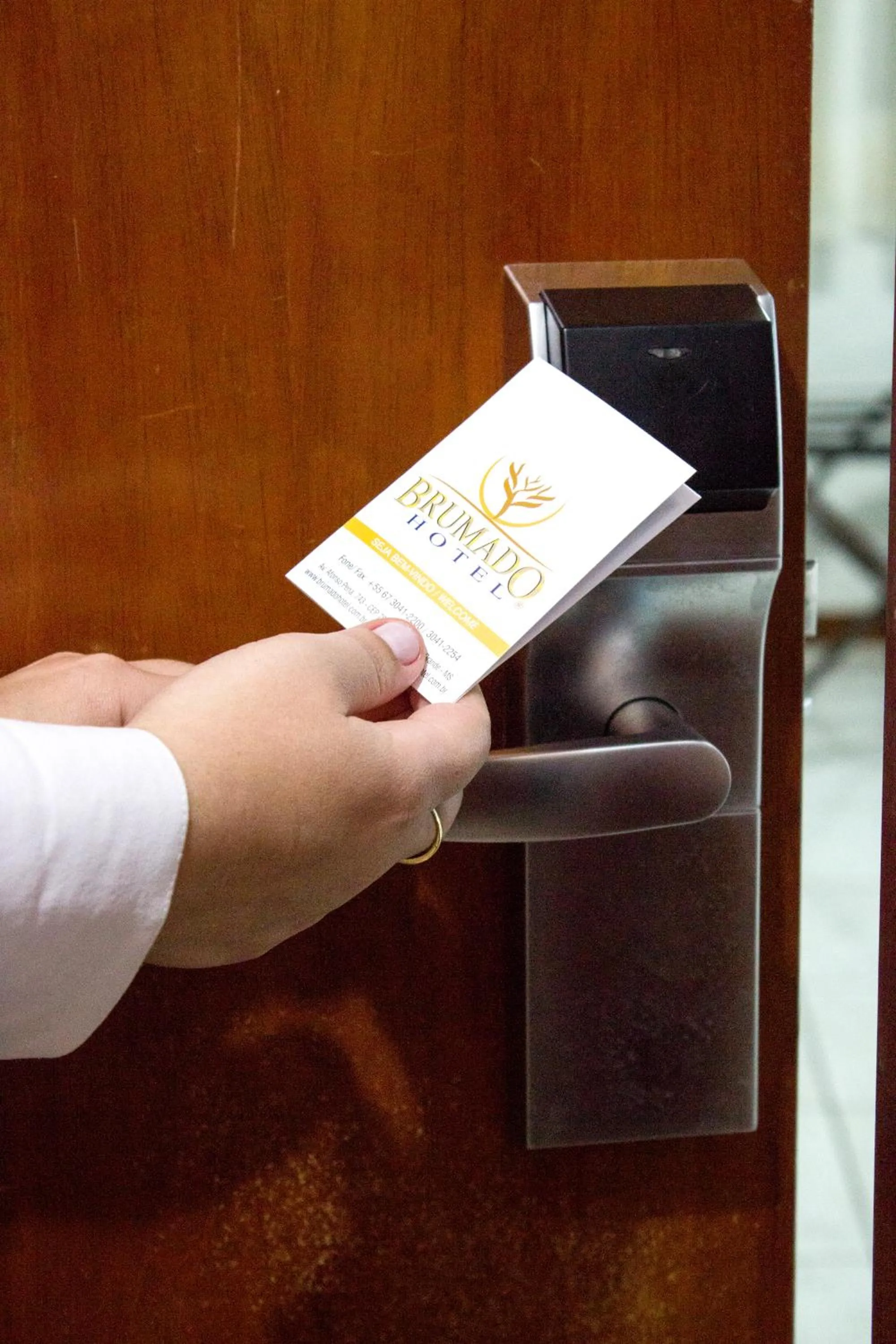 Text overlay in Brumado Hotel