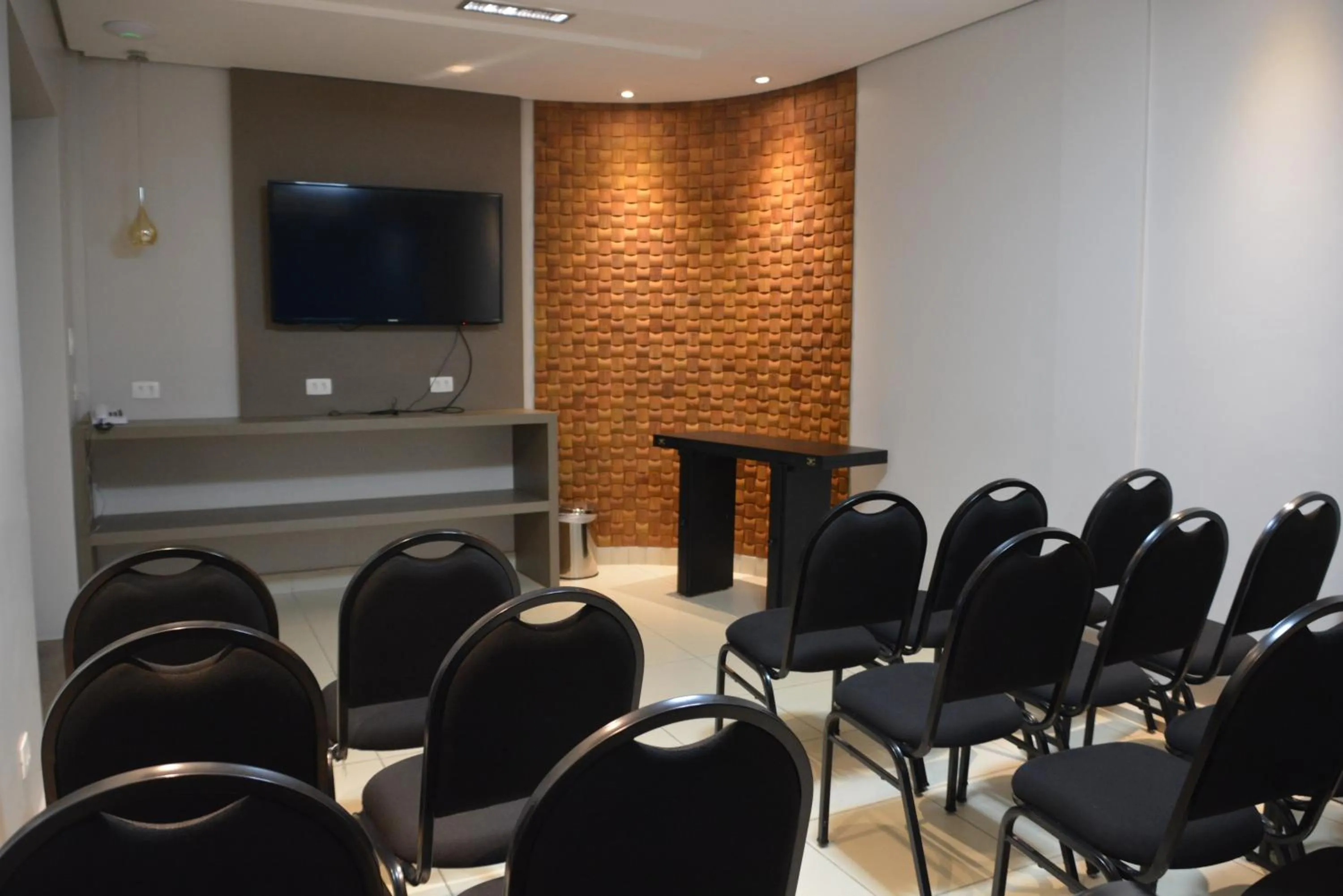 Meeting/conference room in Brumado Hotel