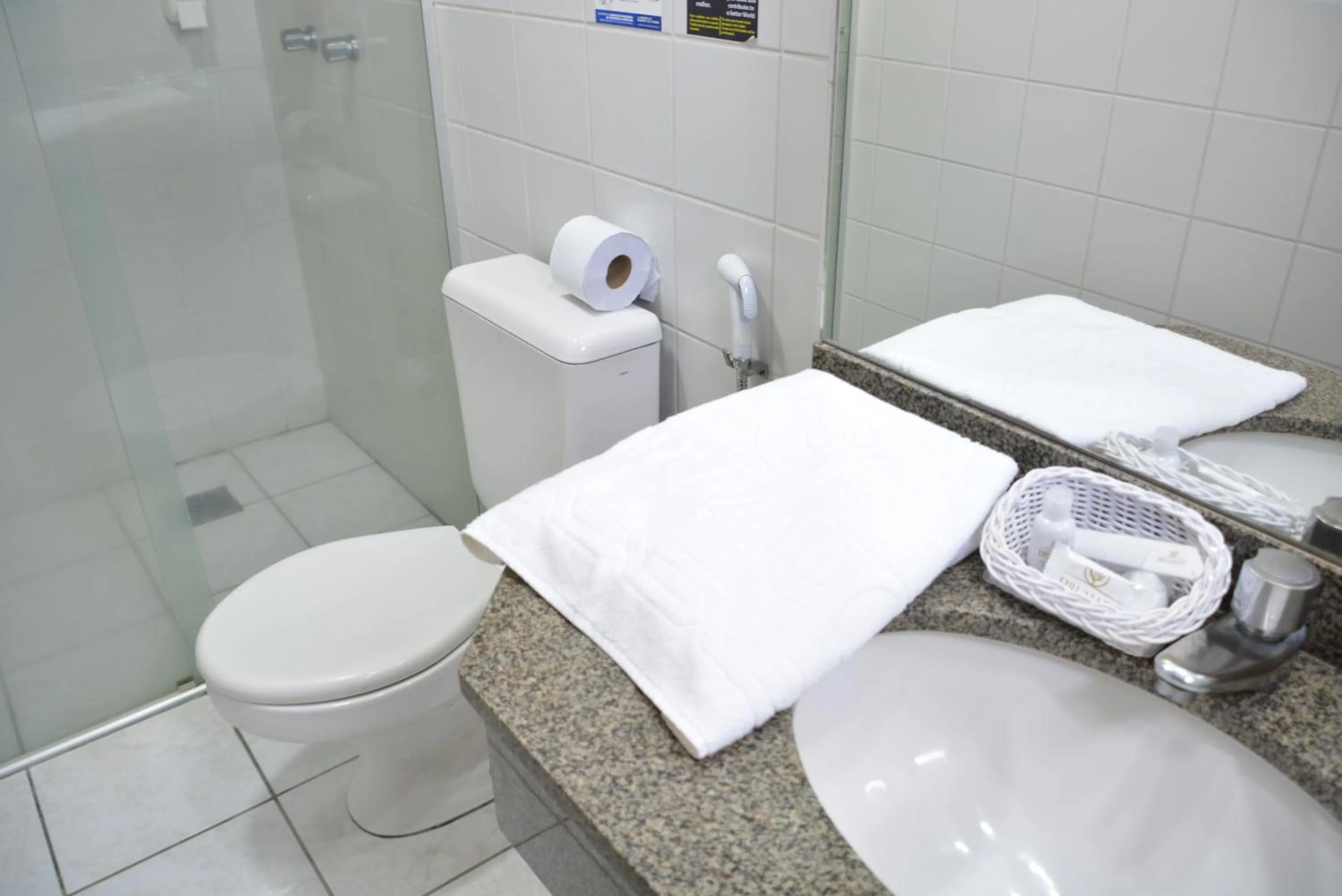 Bathroom in Brumado Hotel