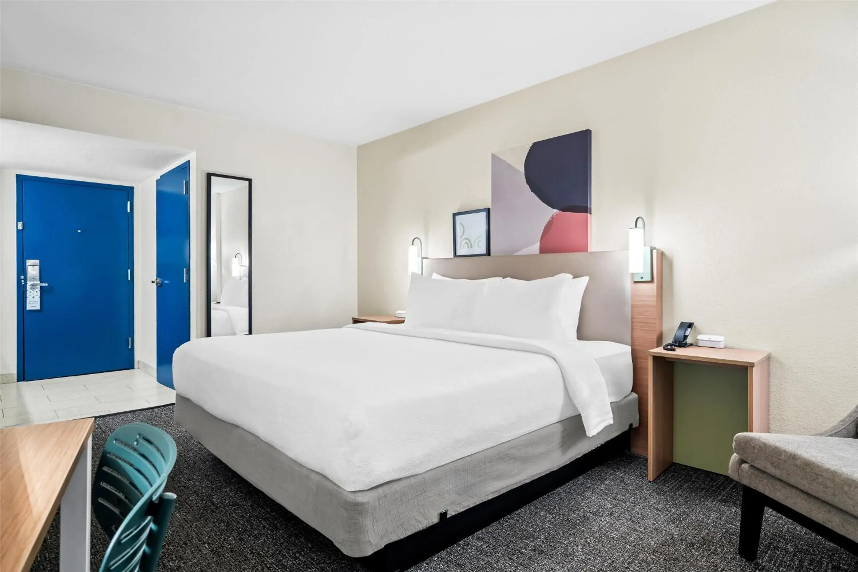 Bed in Spark by Hilton Orlando near Universal Bed in Spark by Hilton Orlando near Universal