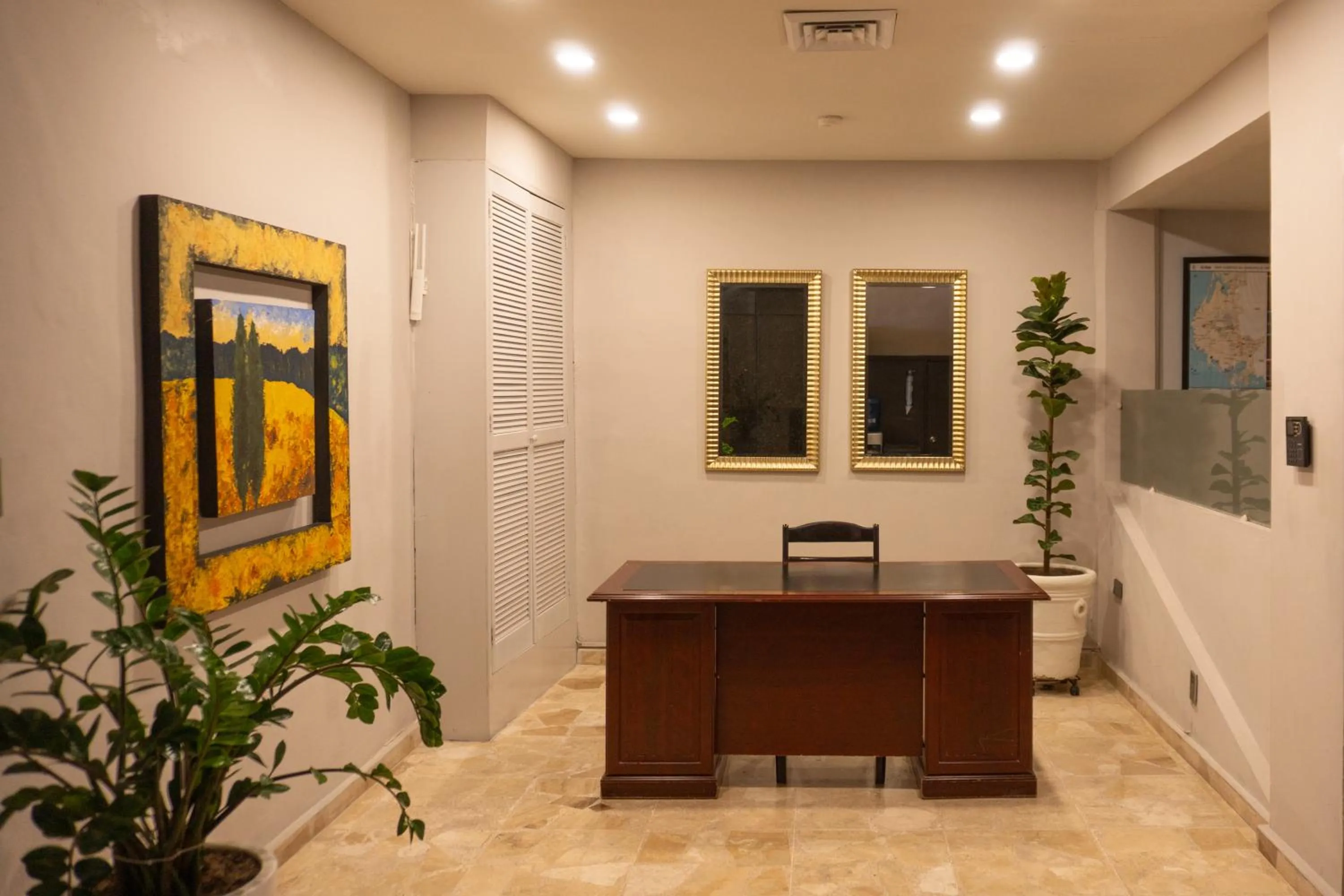 Property building in Hotel America Centro