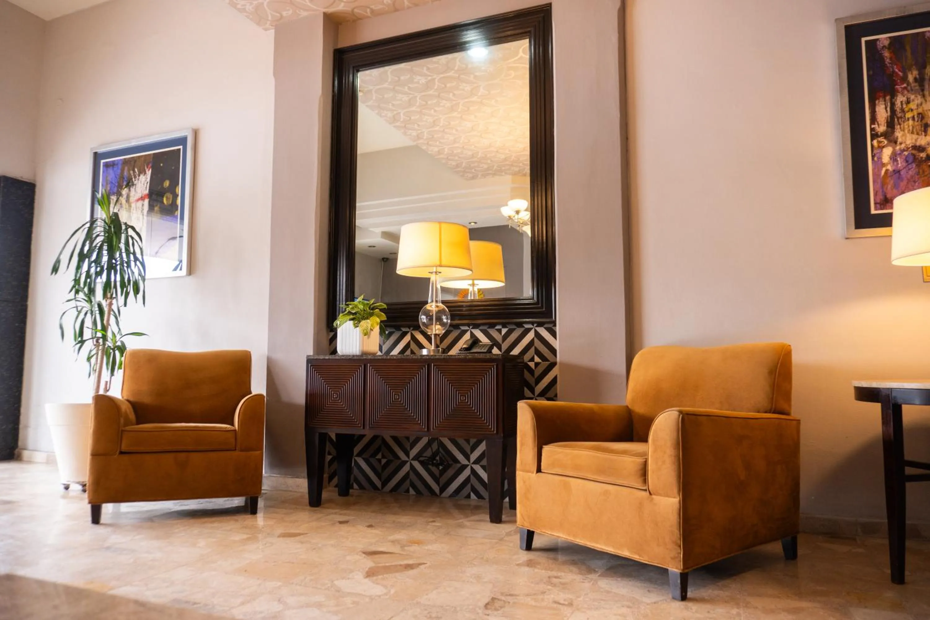 Seating area in Hotel America Centro