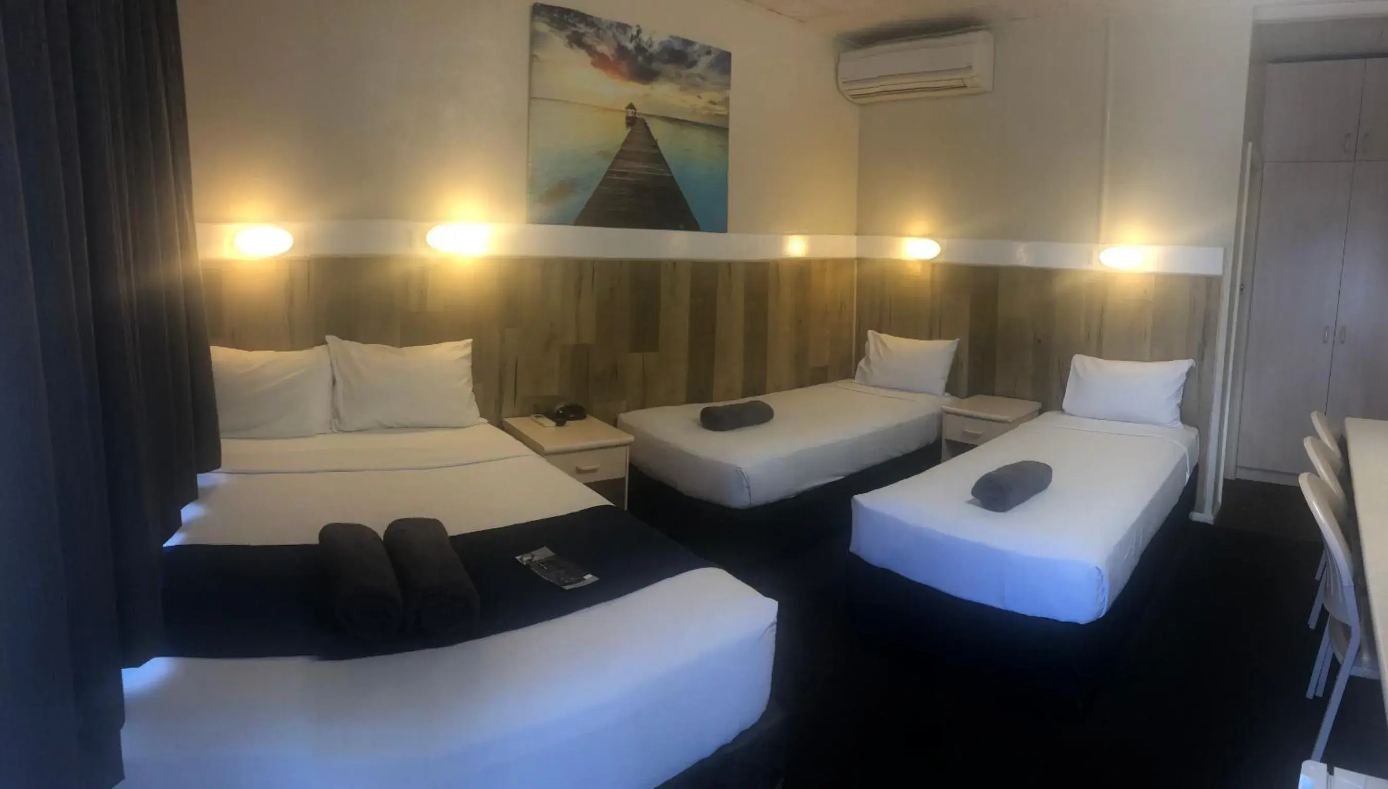 Bed in Wattle Tree Motel Bed in Wattle Tree Motel