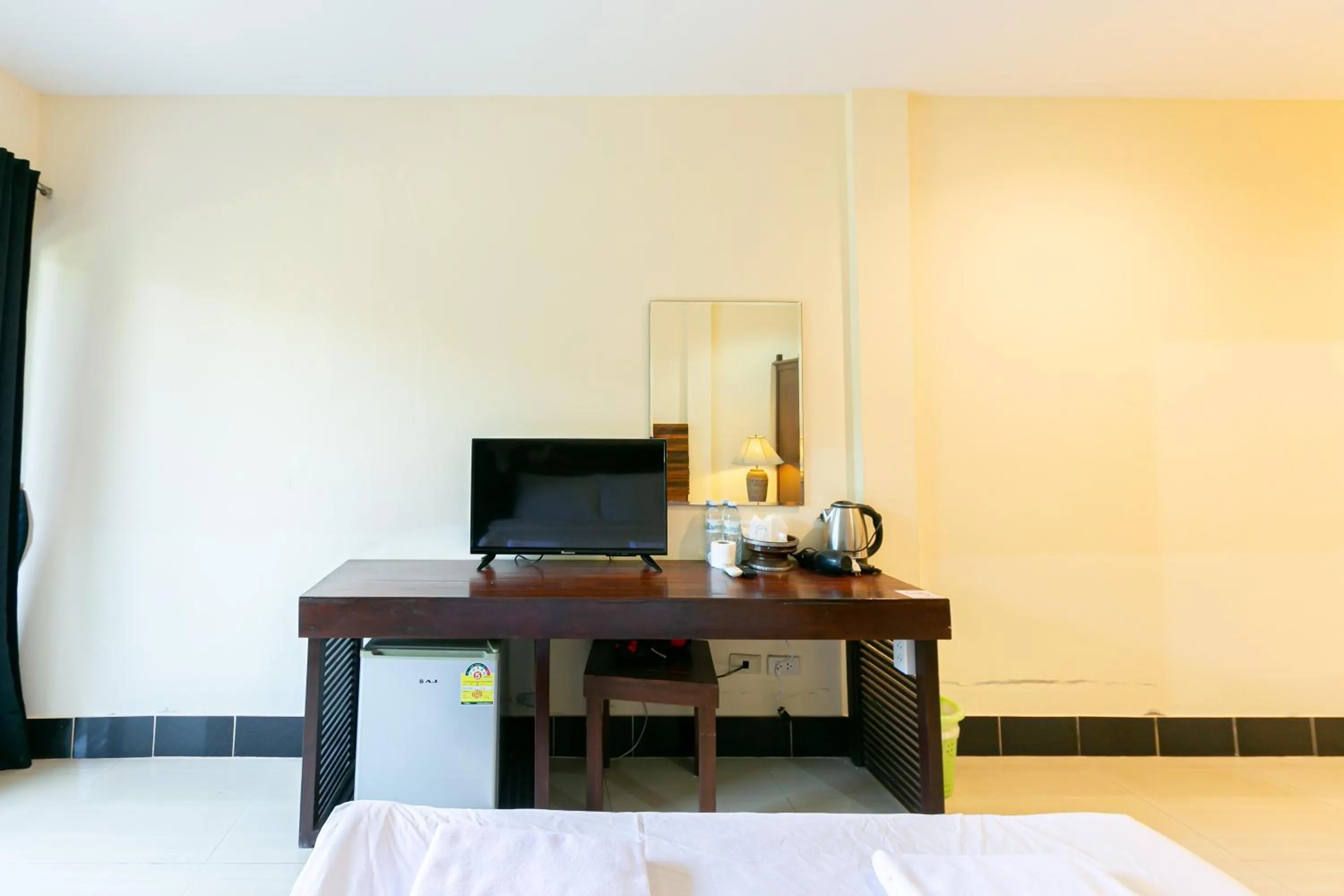 TV and multimedia in Deeden Pattaya Resort