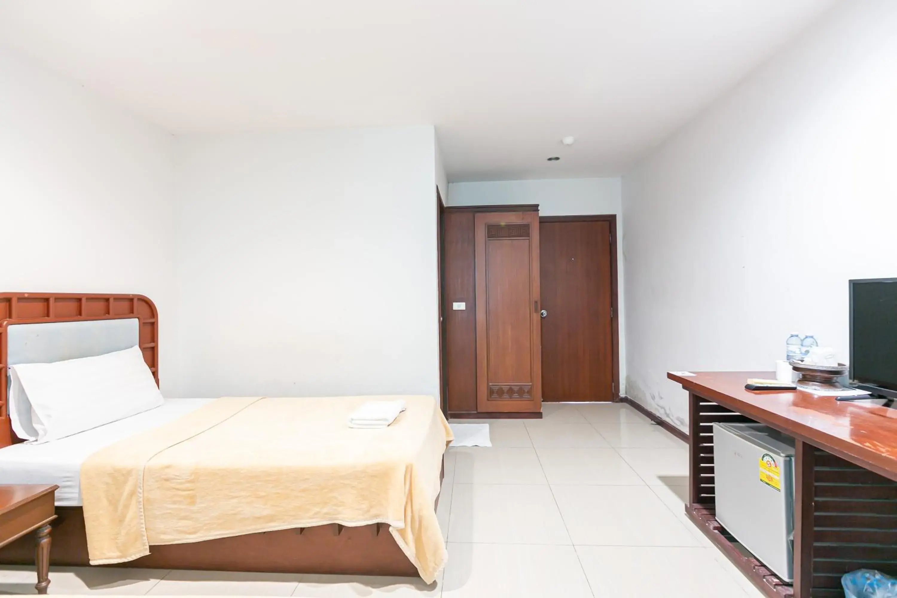 Bed in Deeden Pattaya Resort Bed in Deeden Pattaya Resort