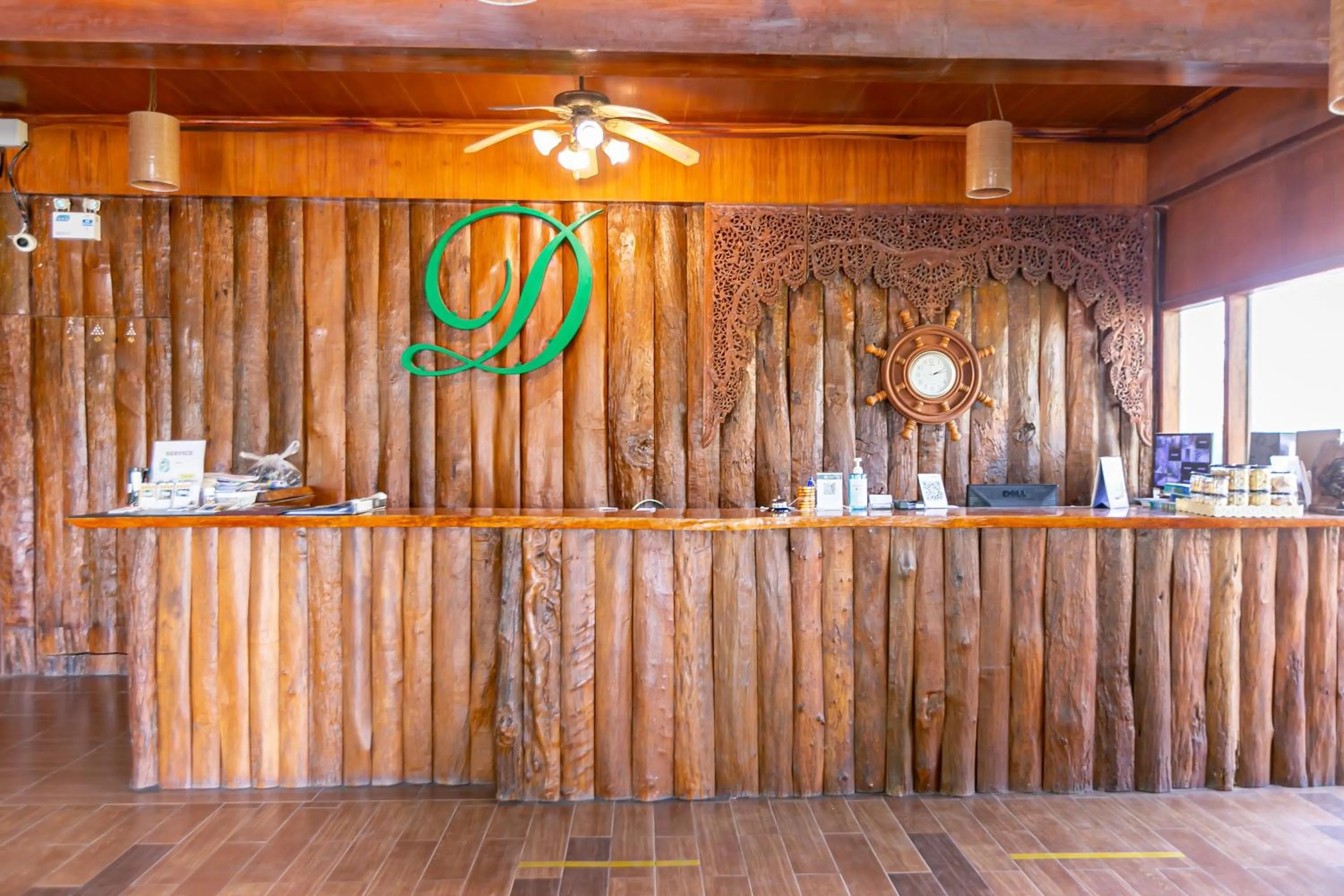 Lobby or reception in Deeden Pattaya Resort