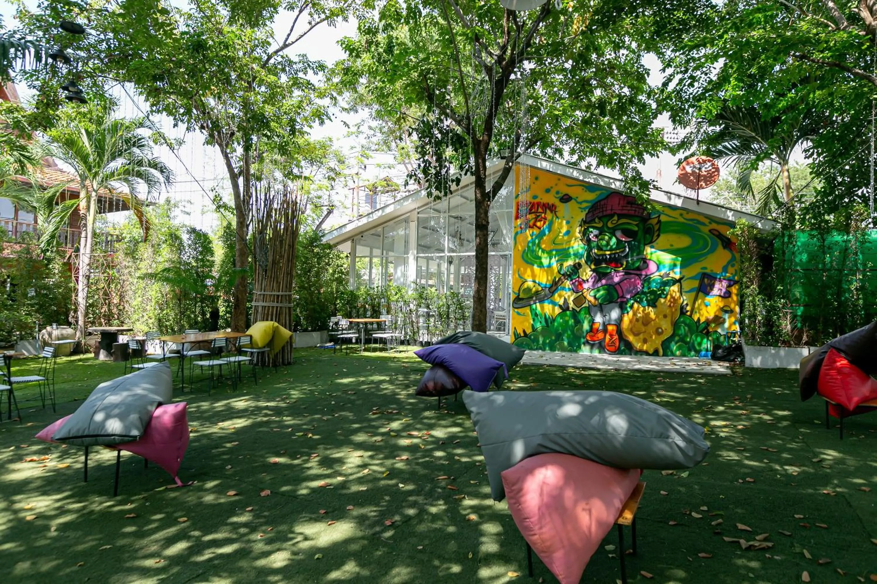 Garden in Deeden Pattaya Resort