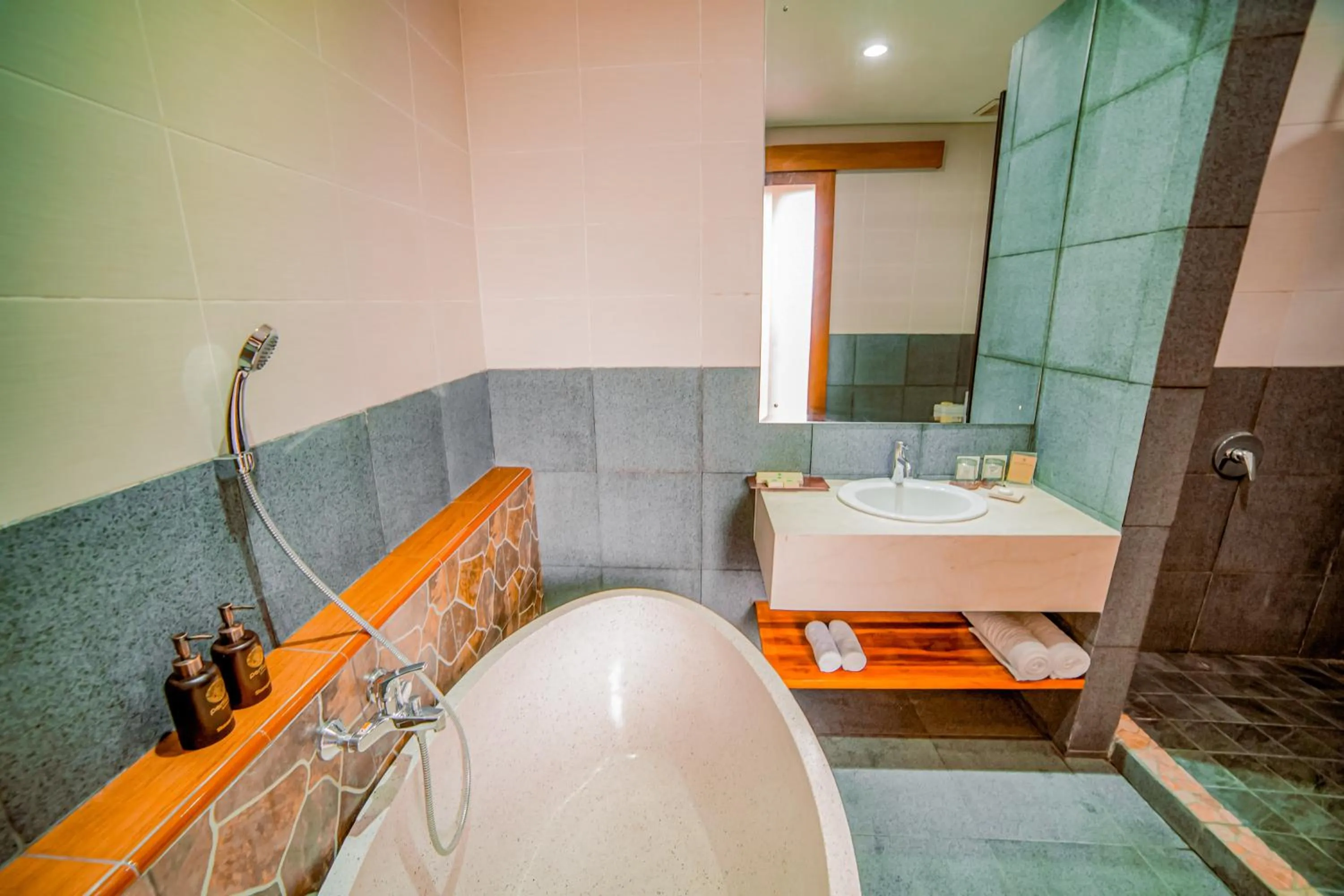 Toilet in Pertiwi Bisma Ubud