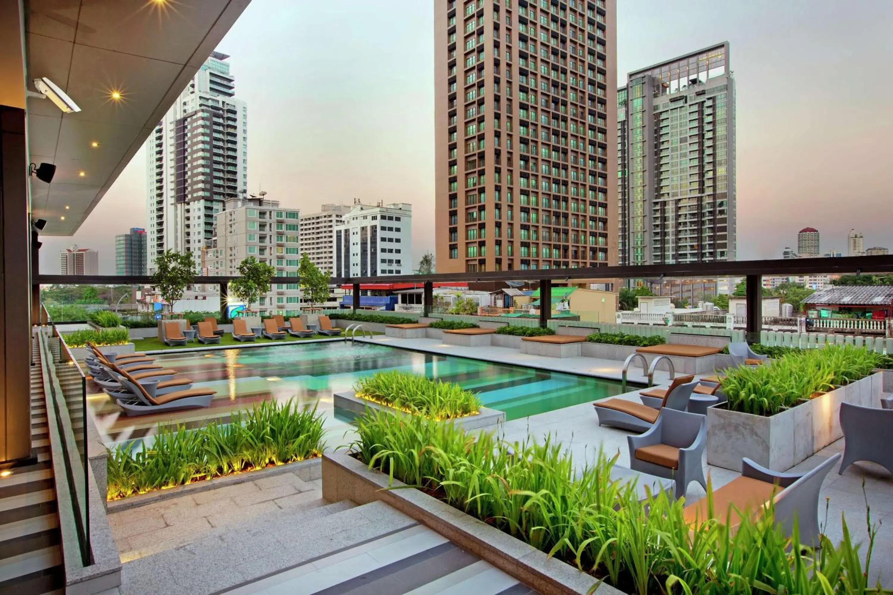 Restaurant/places to eat in DoubleTree by Hilton Sukhumvit Bangkok Restaurant/places to eat in DoubleTree by Hilton Sukhumvit Bangkok